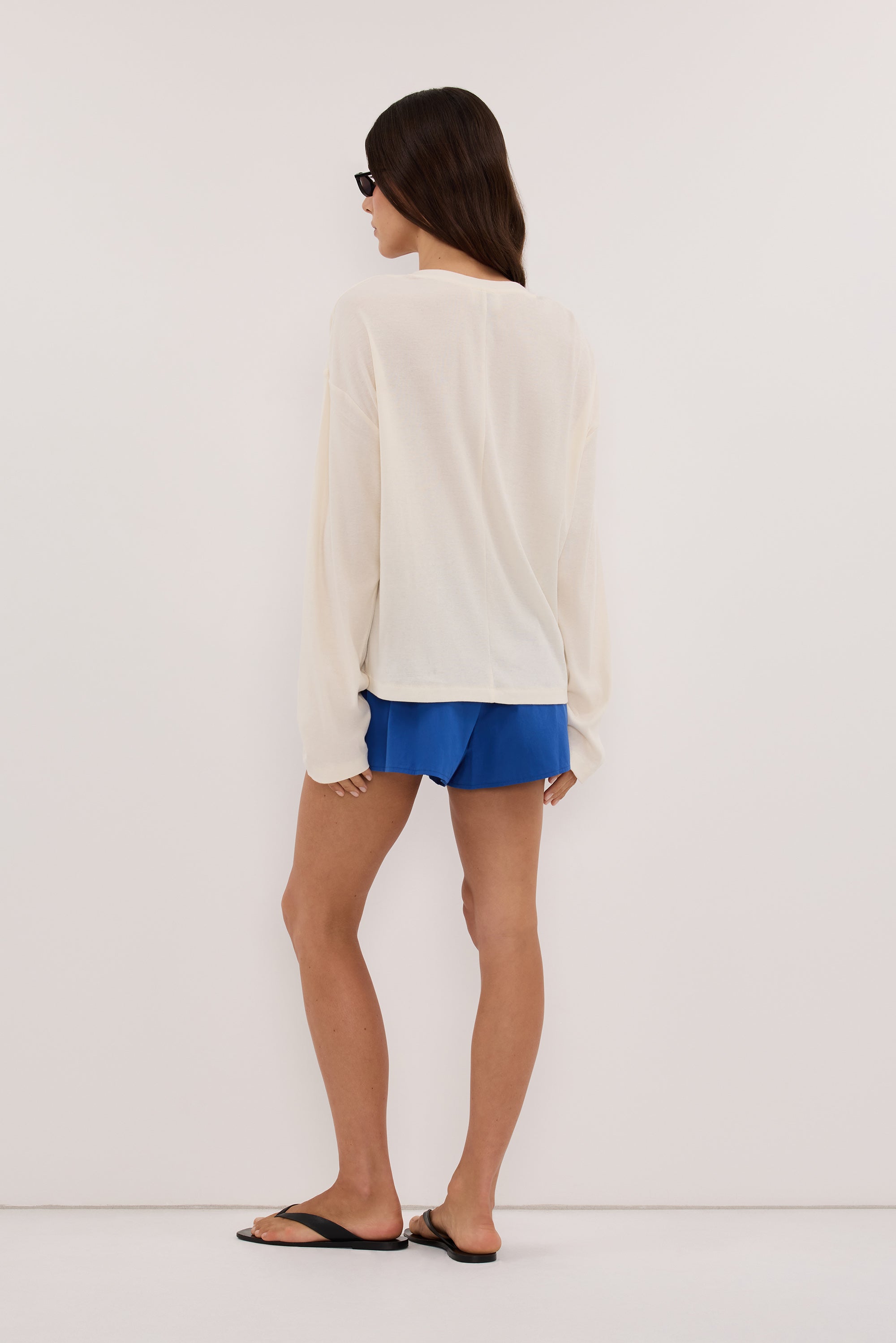 INA COBALT LIGHTWEIGHT COTTON SHORT