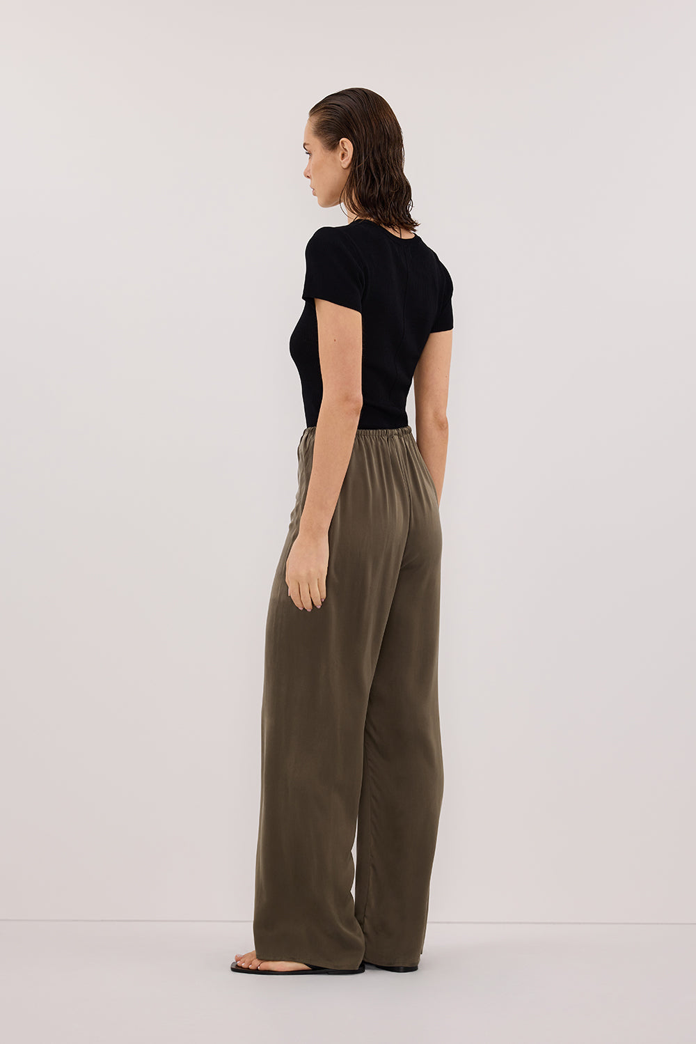 PERCY OLIVE SILK PANT Clothing DISSH Boutiques 