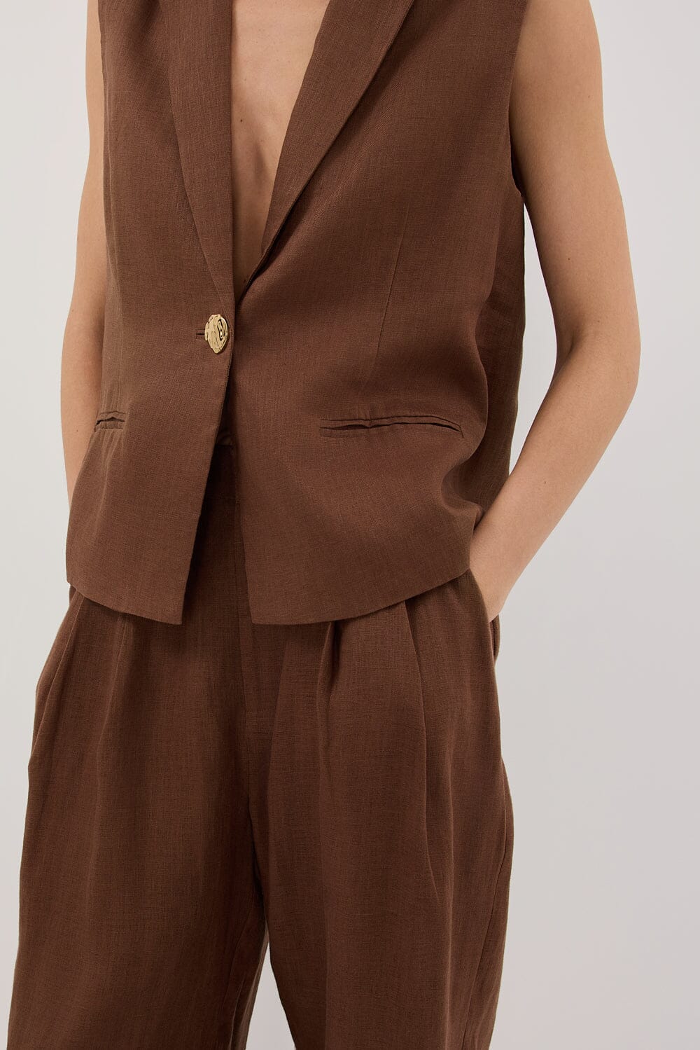 HOLDEN FONDANT LINEN PANT Clothing DISSH Boutiques 