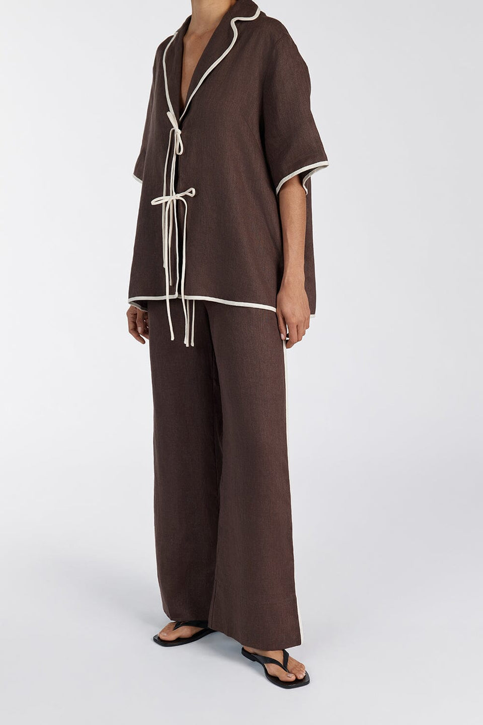VON CHOC LINEN PANT Clothing DISSH Boutiques 