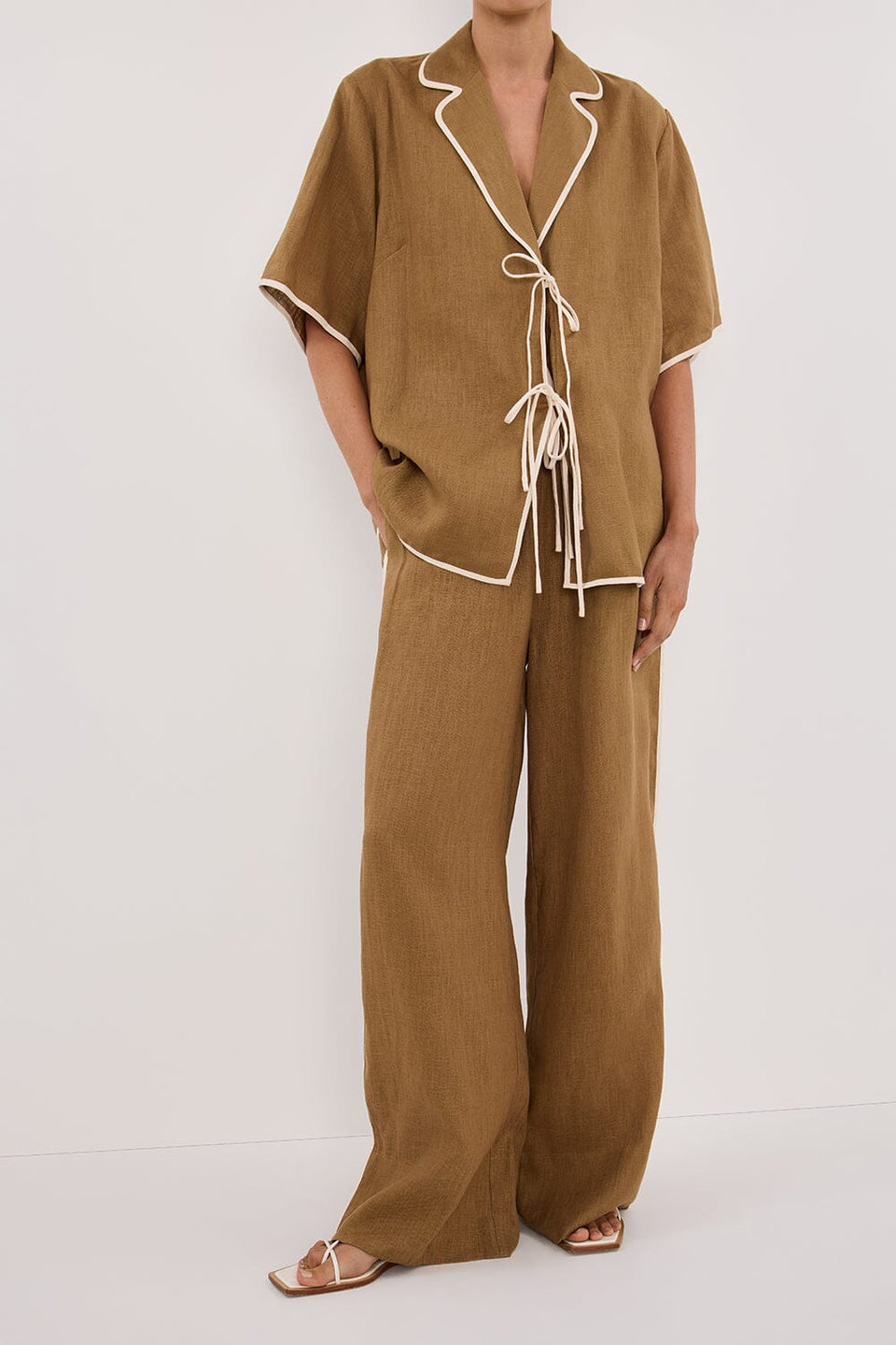 VON FERN LINEN PANT Clothing DISSH Boutiques 