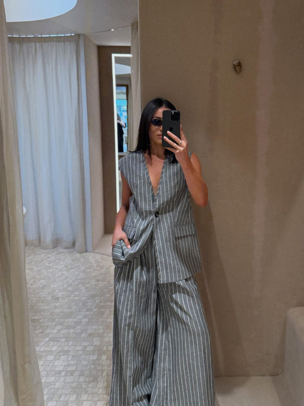 OLLIE SLATE STRIPE WIDE LEG PANT Clothing DISSH Boutiques 