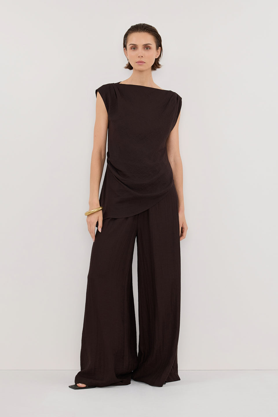 SHYLA BITTER CHOC WIDE LEG PANT Clothing DISSH Boutiques 