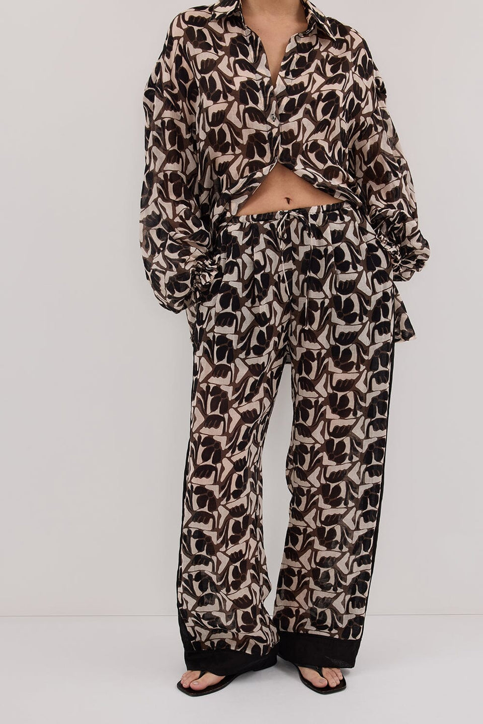 MAUI BITTER CHOC RAMIE PANT Clothing DISSH Boutiques 