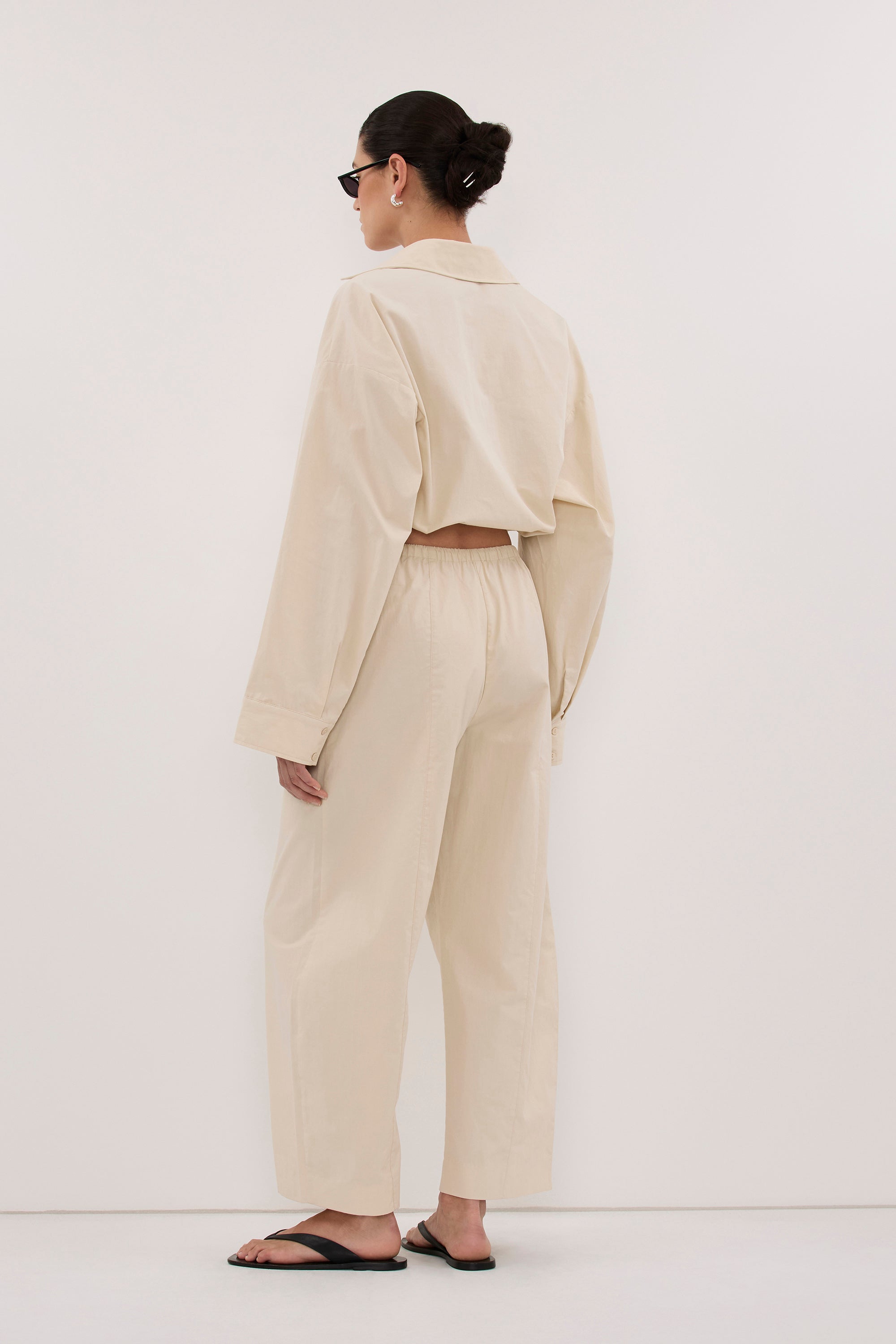 SCOUT PLASTER COTTON BARREL LEG PANT