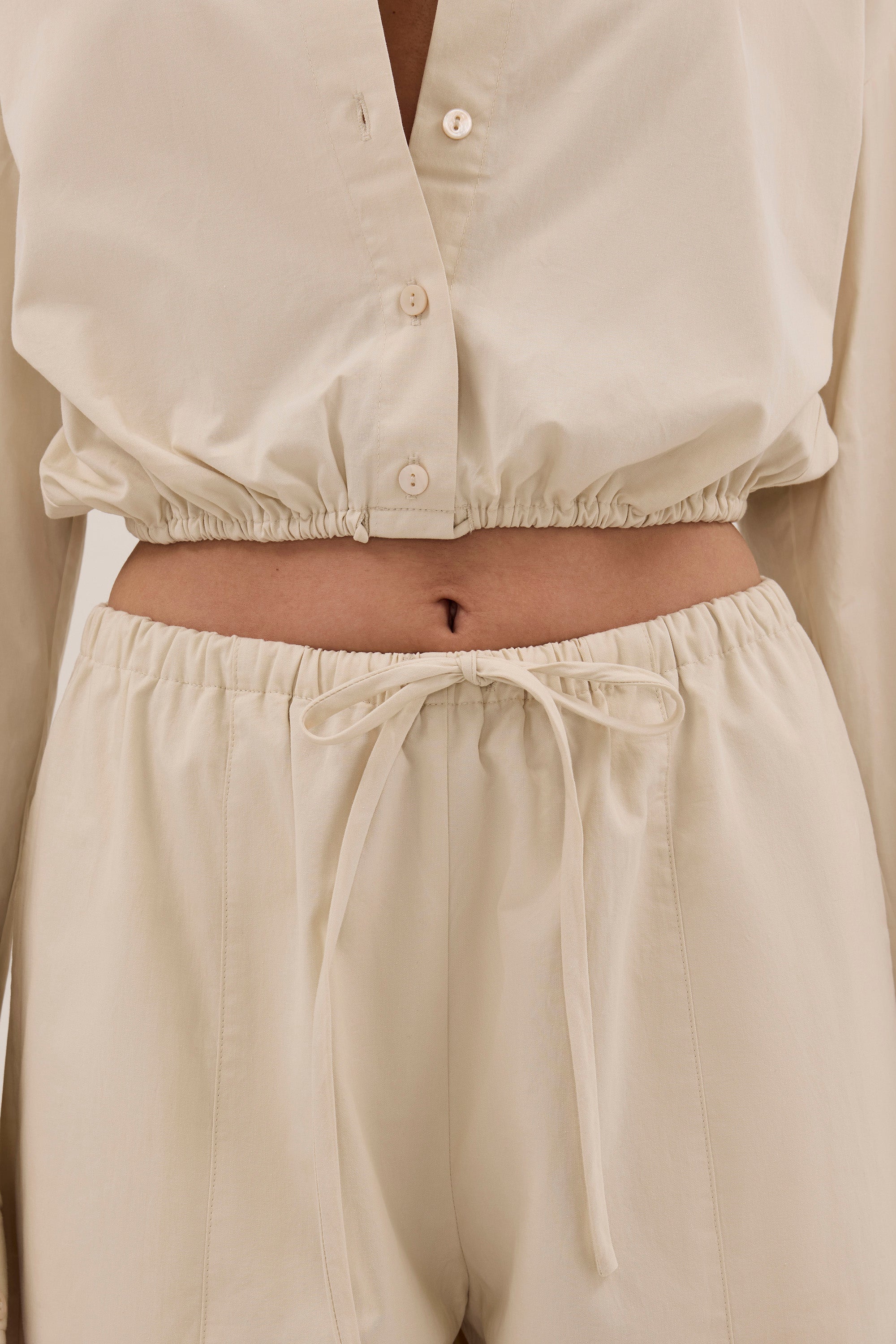 SCOUT PLASTER COTTON BARREL LEG PANT
