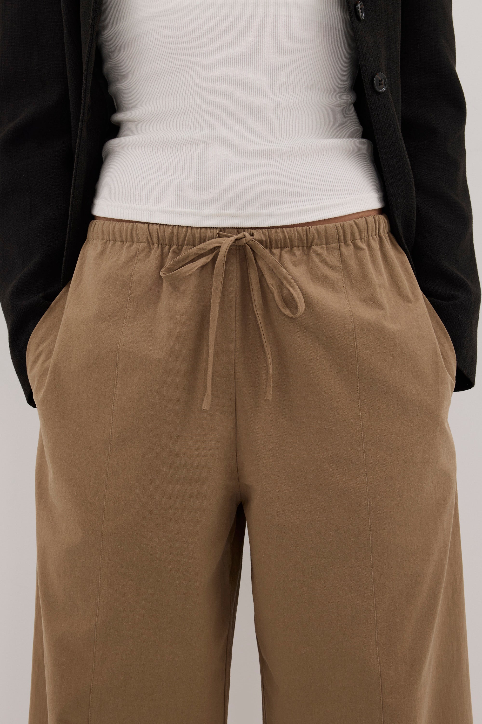 SCOUT WHEAT COTTON BARREL LEG PANT