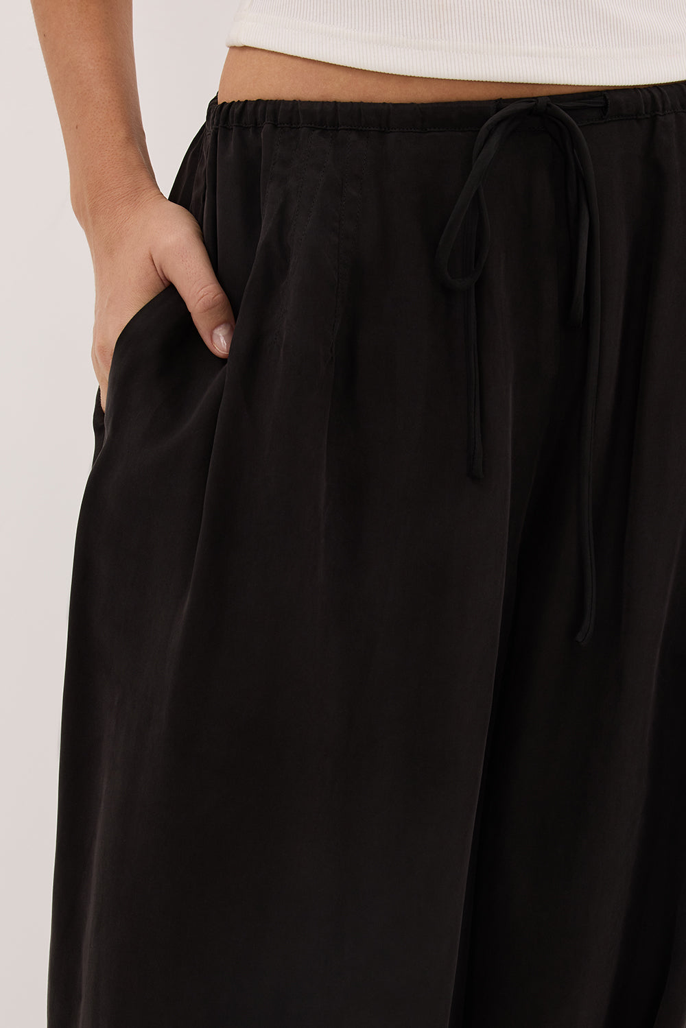 FRANCIS BLACK CUPRO BALLOON PANT