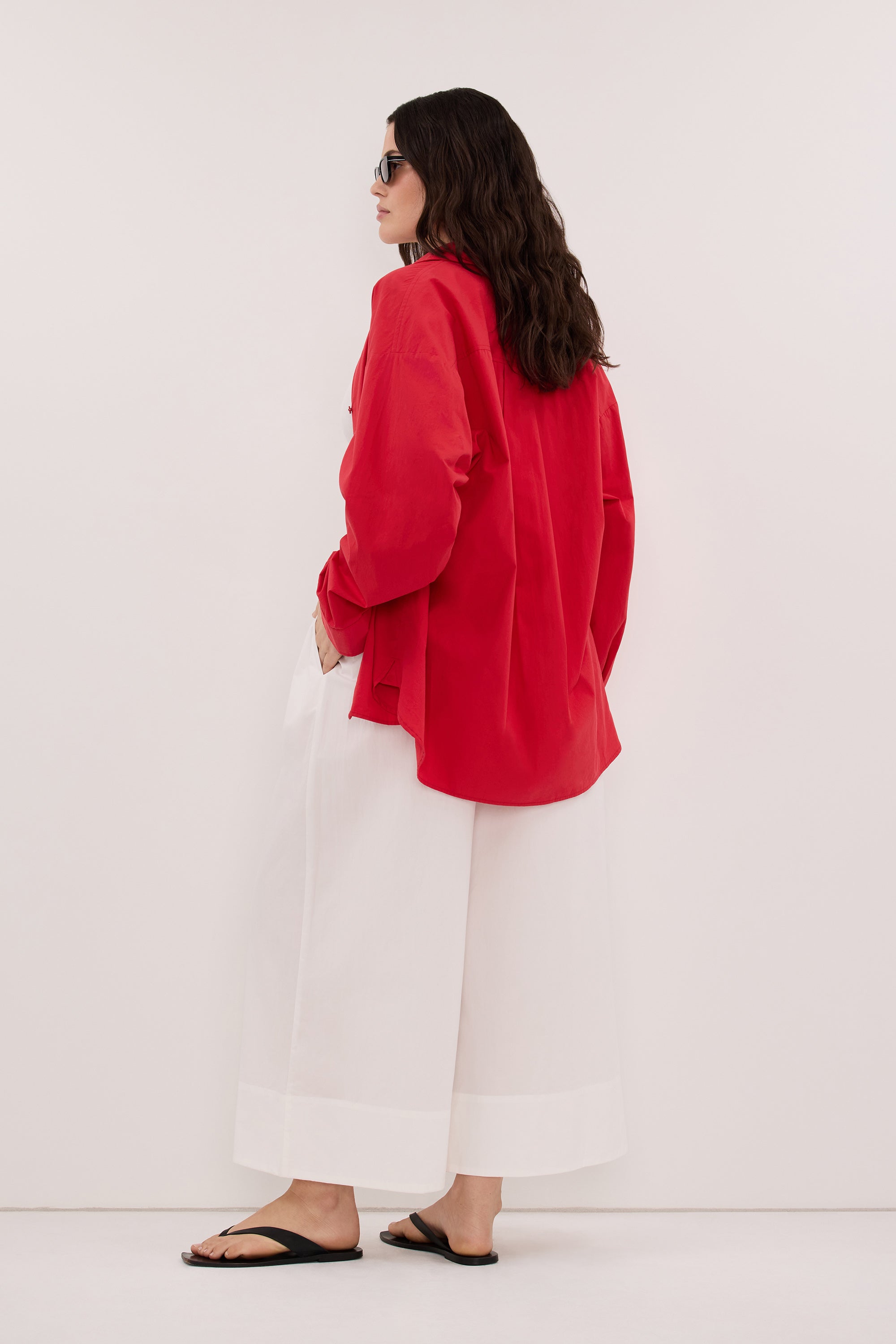 OLIVRA WHITE COTTON CROPPED PANT