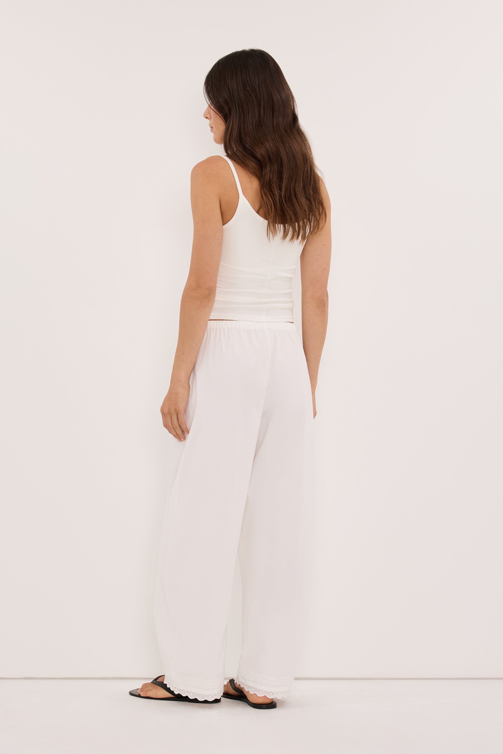 ARLETTE WHITE COTTON BARREL PANT
