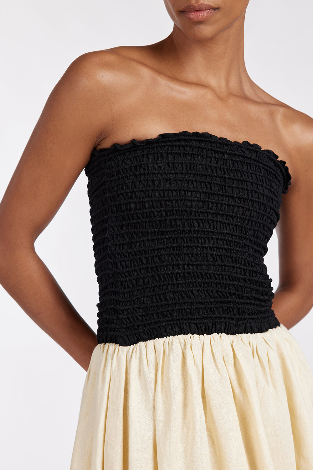LEN BLACK STRAPLESS MIDI DRESS Clothing DISSH Boutiques 