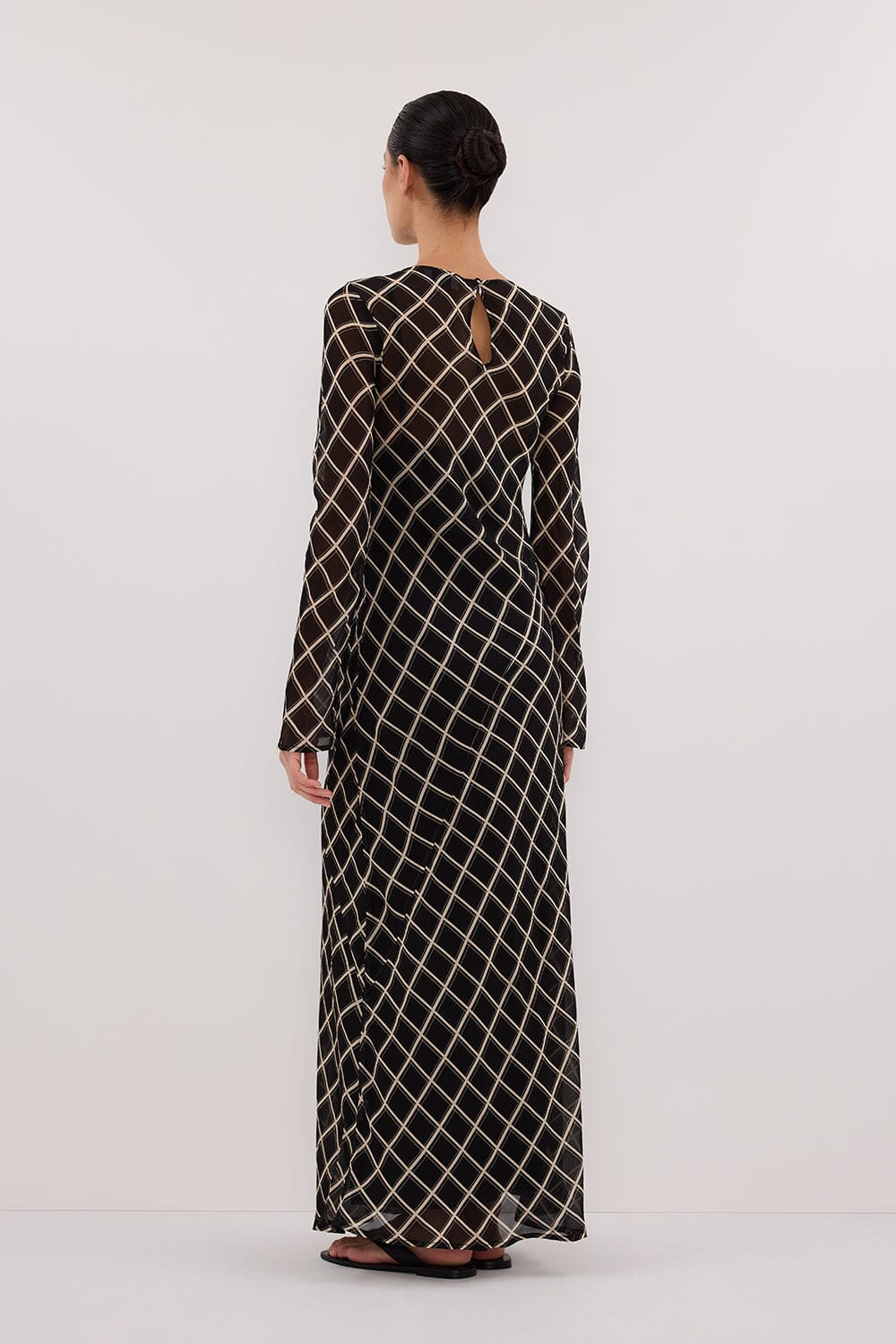 ARLINGTON BLACK GGT MIDI DRESS Clothing DISSH Boutiques 