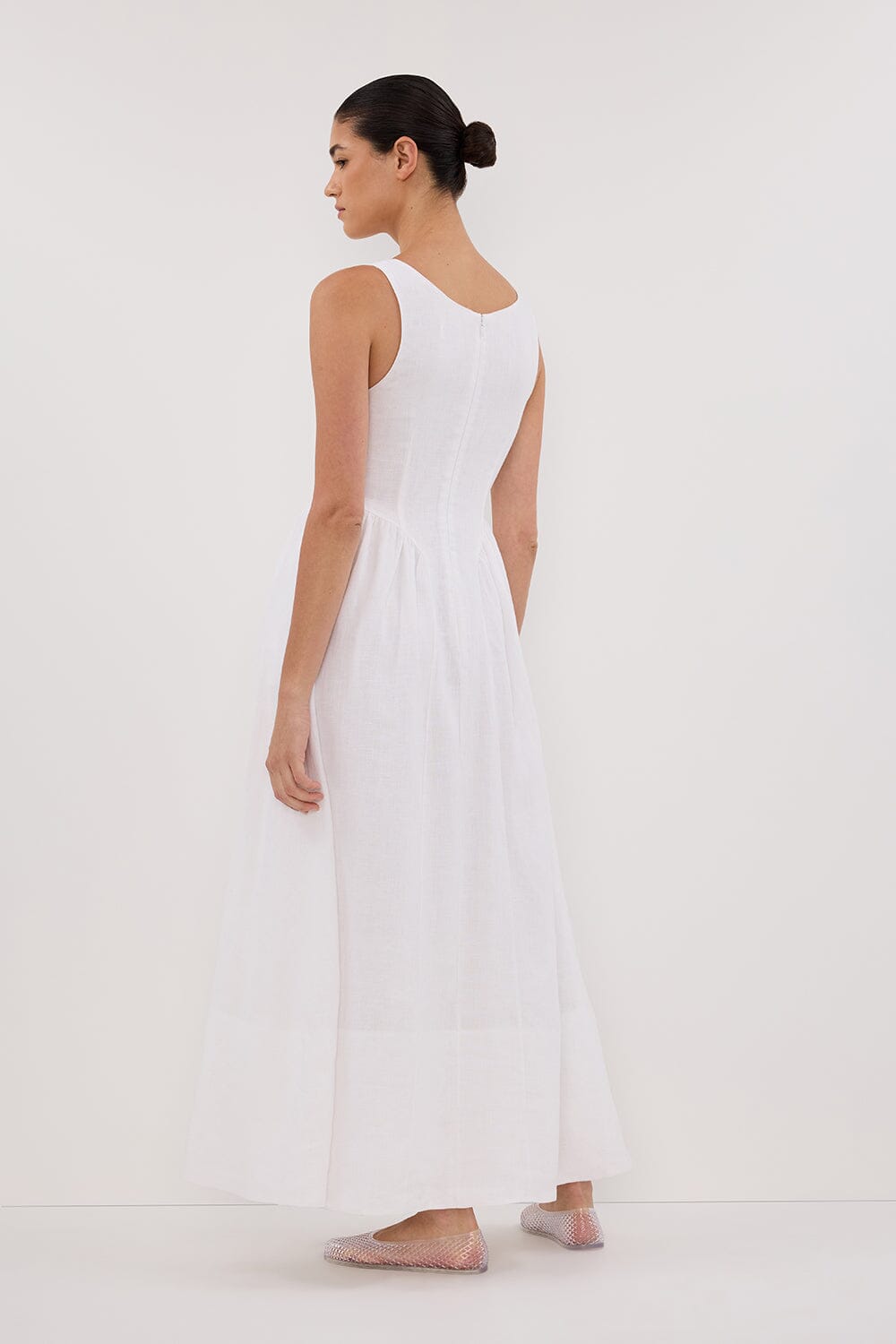 IBIZA WHITE LINEN DRESS Clothing DISSH Boutiques 