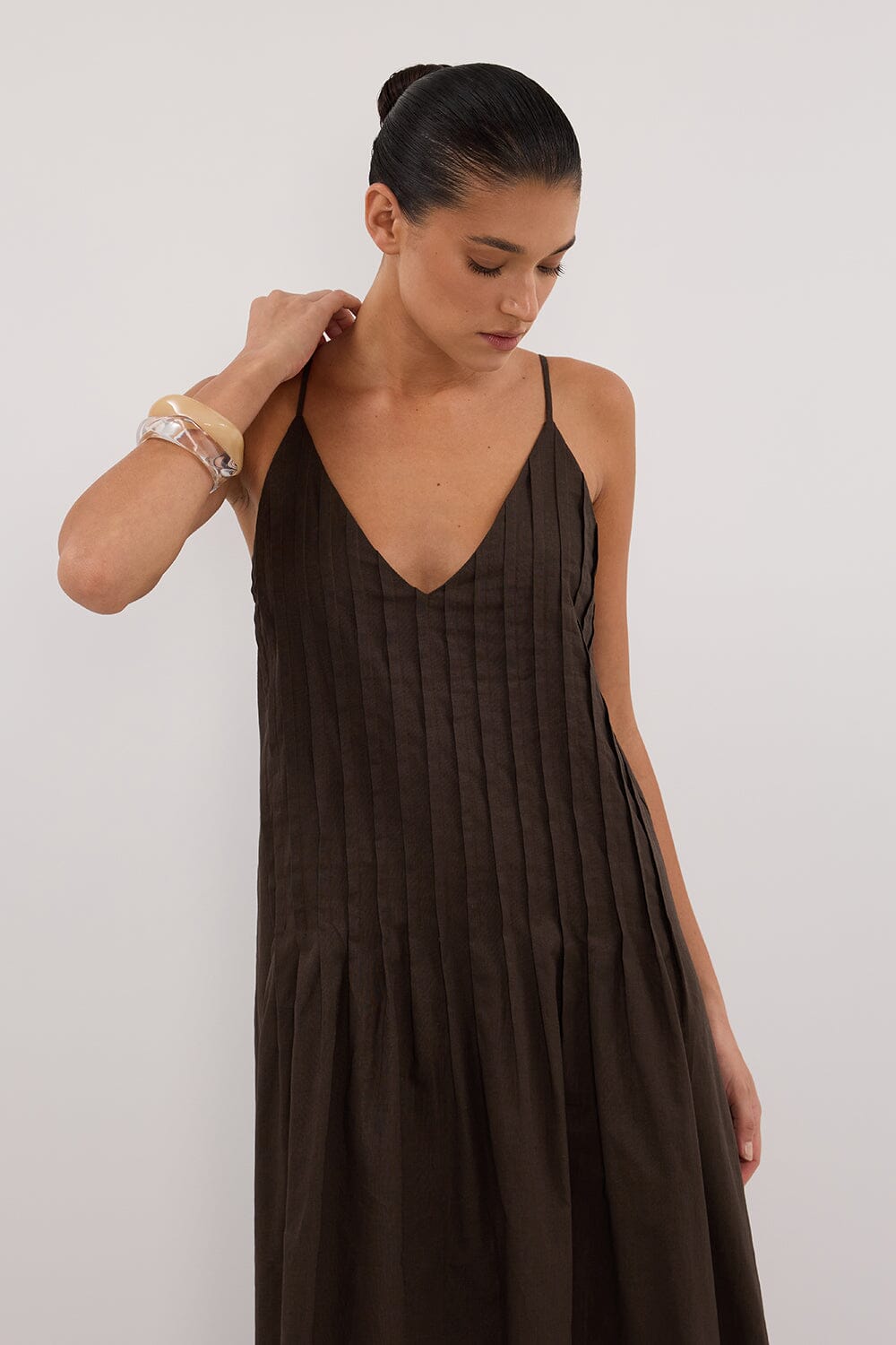 TAHLIA BITTER CHOC LINEN BLEND MAXI DRESS