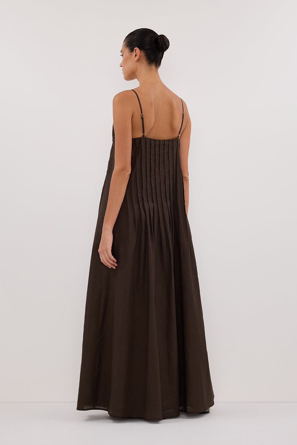TAHLIA BITTER CHOC LINEN BLEND MAXI DRESS