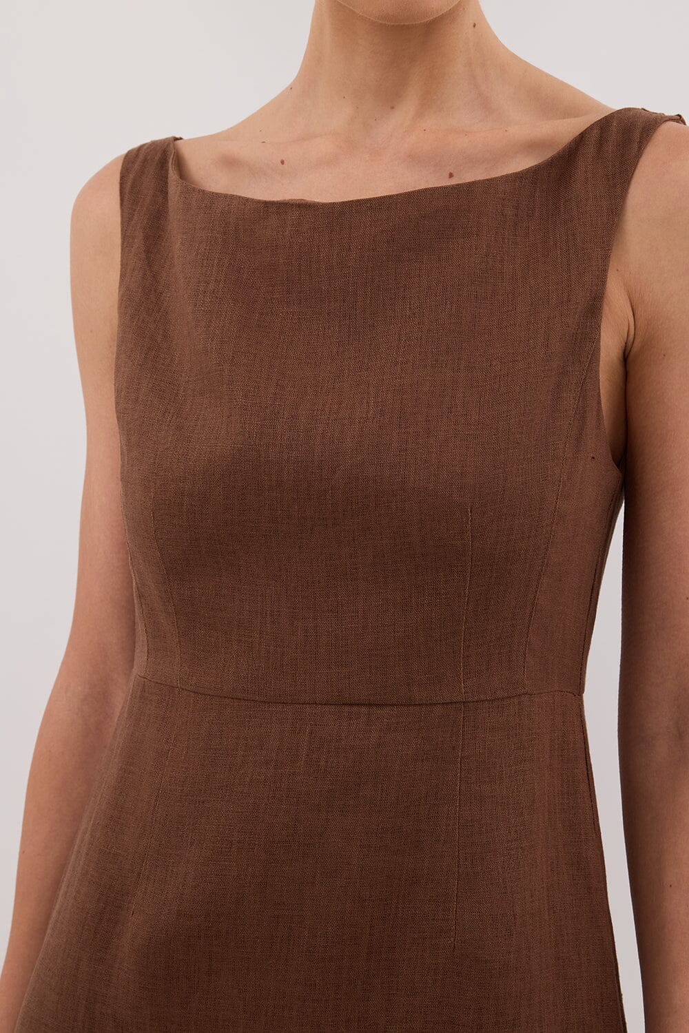 JULE FONDANT LINEN MIDI DRESS Clothing DISSH Boutiques 