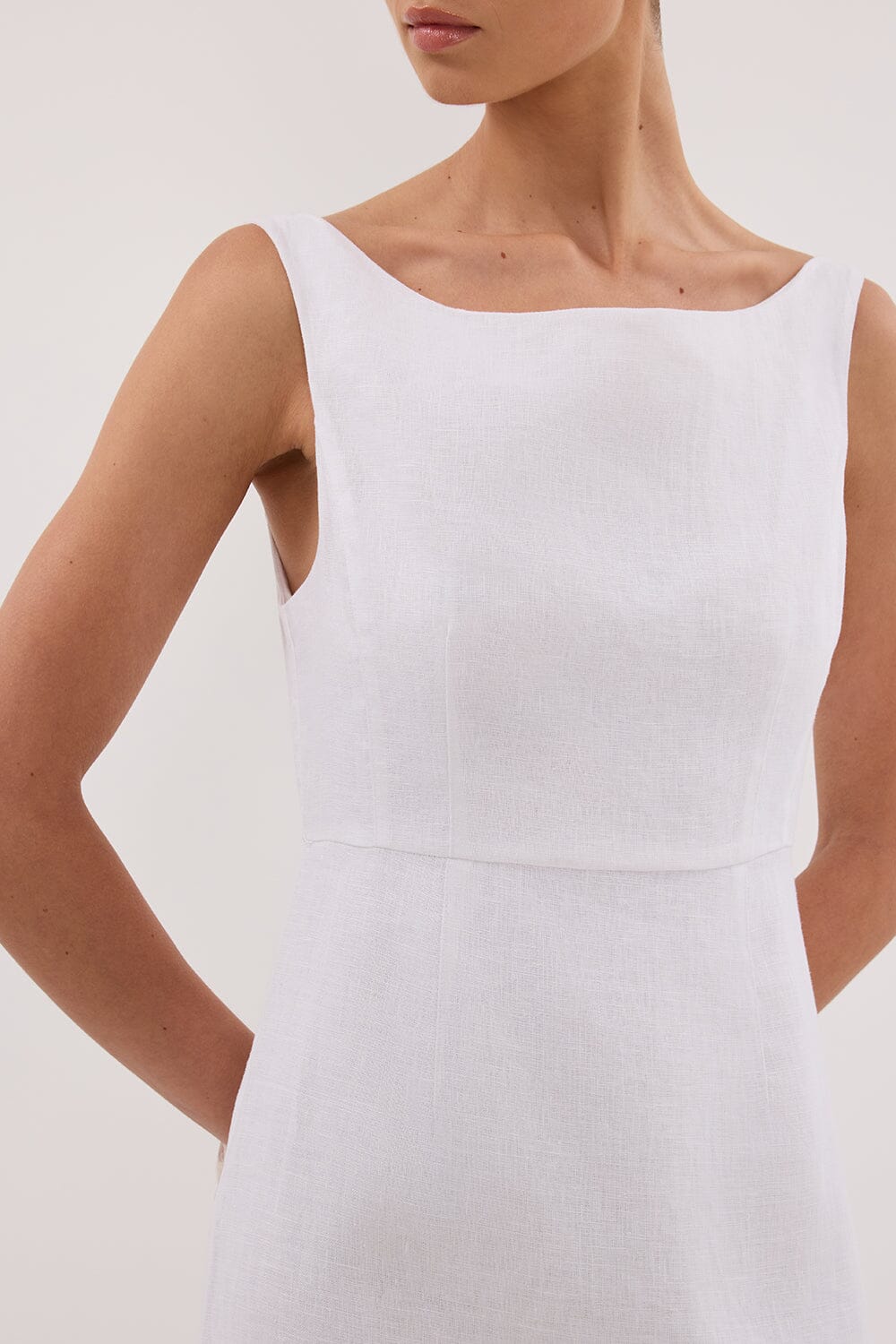 JULE WHITE LINEN MIDI DRESS Clothing DISSH Boutiques 