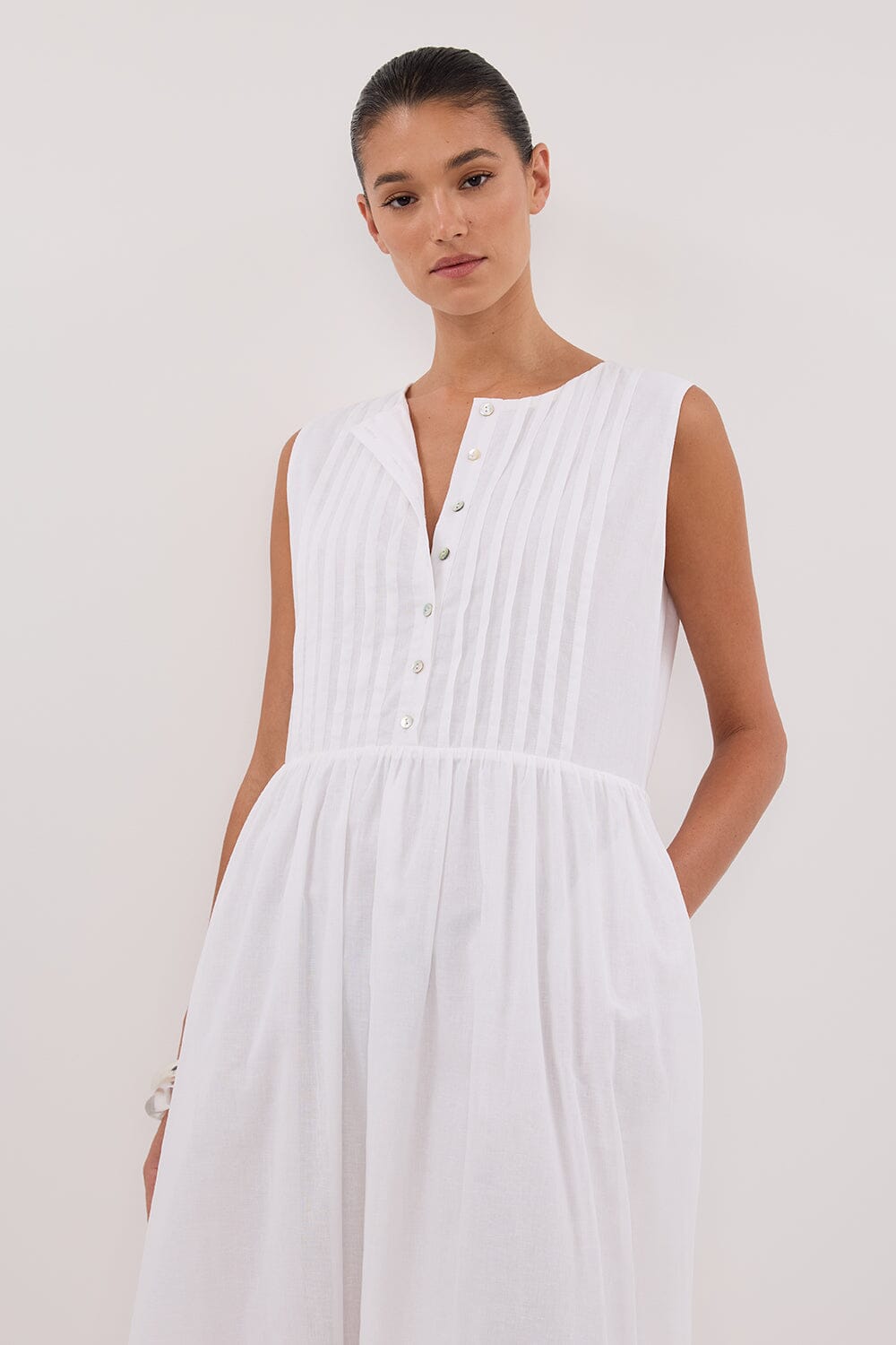 LARS WHITE PINTUCK LINEN MIDI DRESS Clothing DISSH Boutiques 