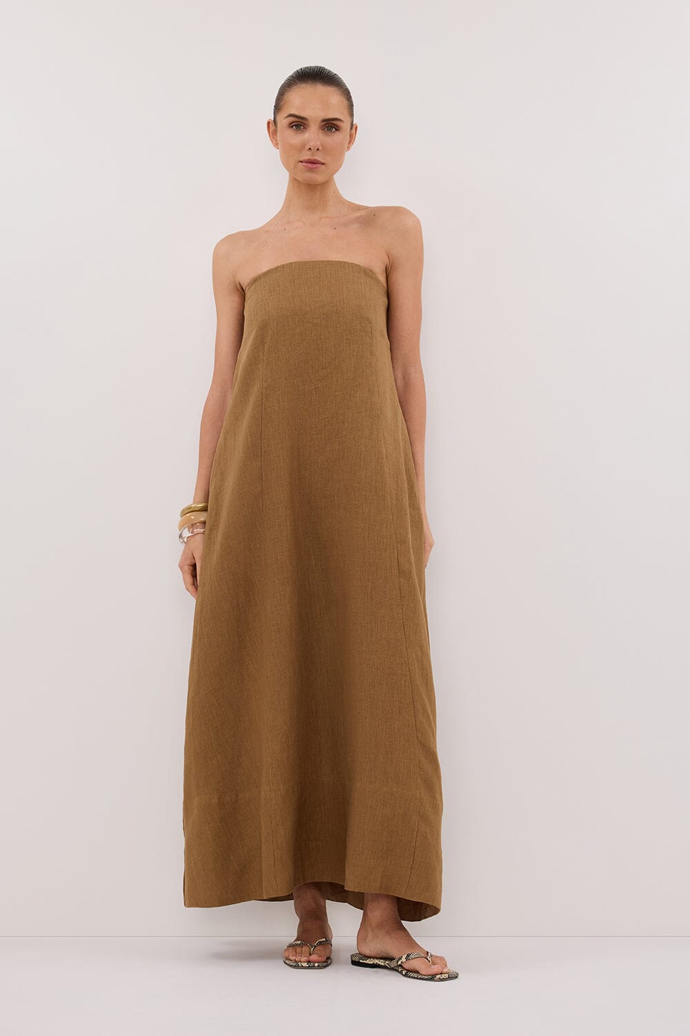 KINSLEY FERN LINEN STRAPLESS MIDI DRESS Clothing DISSH Boutiques 6 FERN 