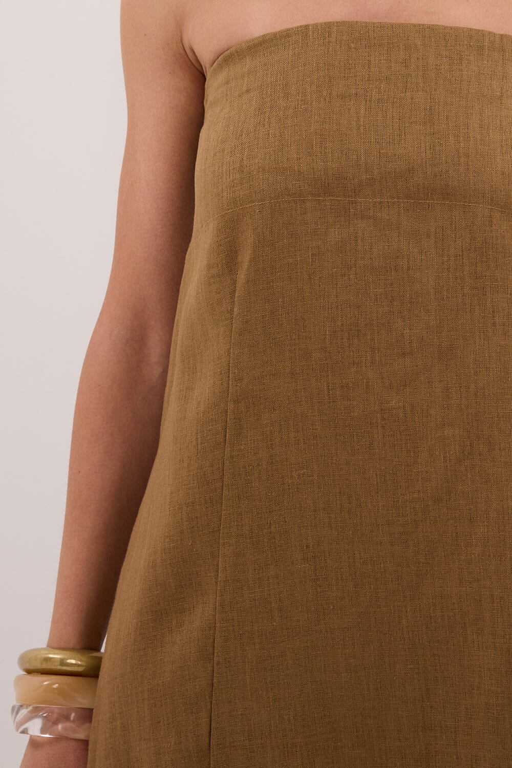 KINSLEY FERN LINEN STRAPLESS MIDI DRESS Clothing DISSH Boutiques 