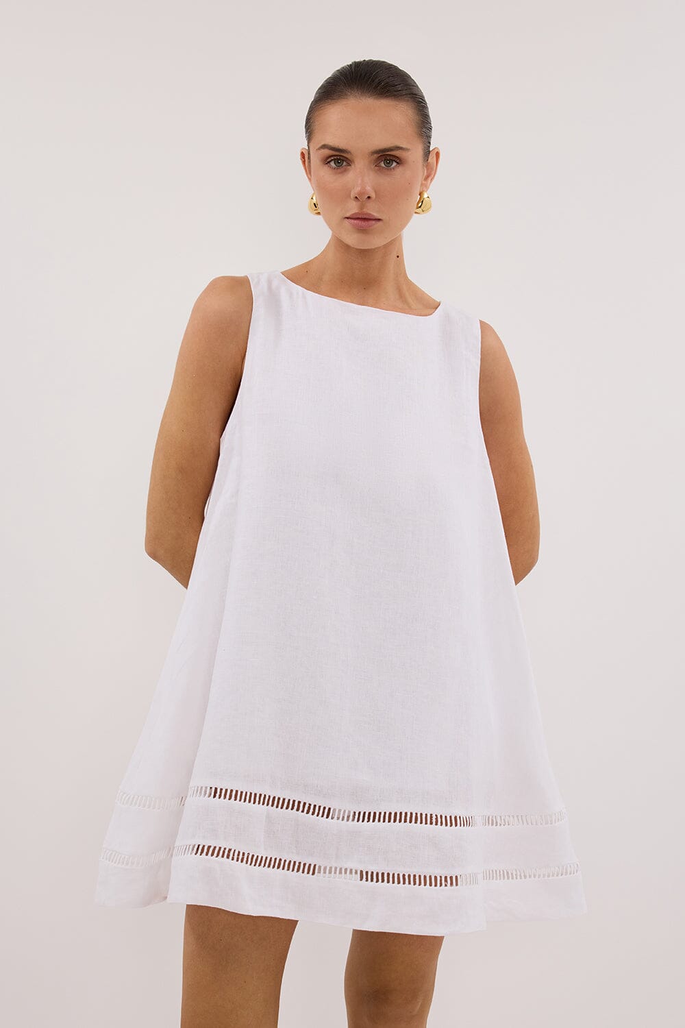 LINDSAY WHITE LINEN MINI DRESS Clothing DISSH Boutiques 6 WHITE 