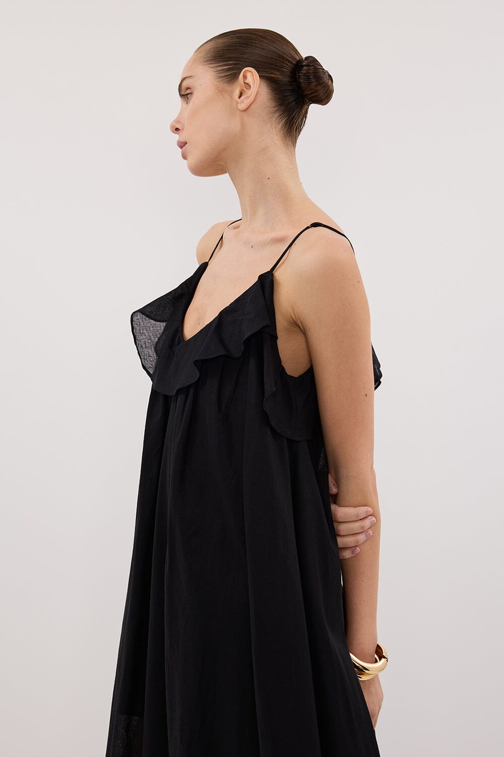 CAPRI BLACK LINEN BLEND MAXI DRESS Clothing DISSH Boutiques 