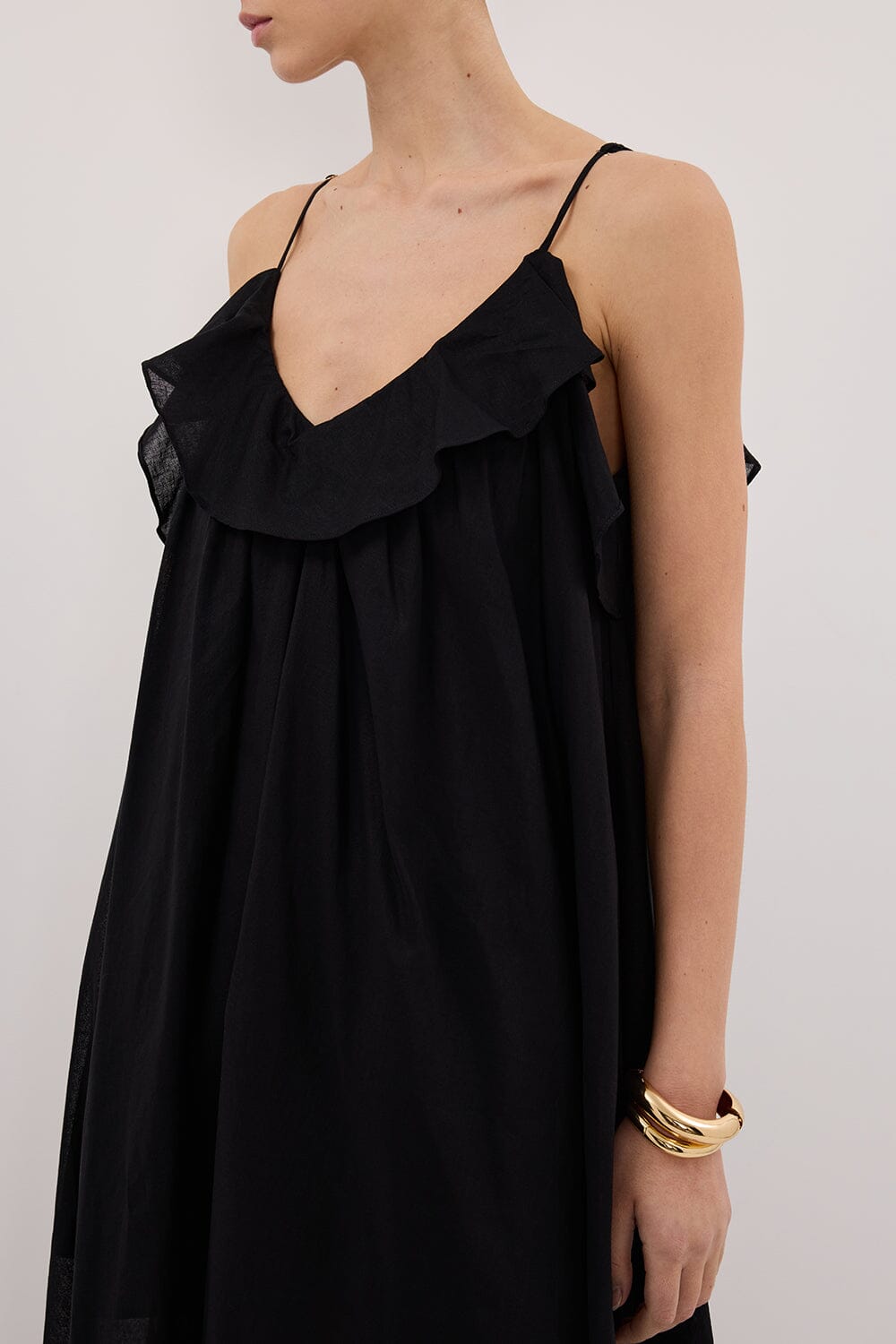 CAPRI BLACK LINEN BLEND MAXI DRESS Clothing DISSH Boutiques 