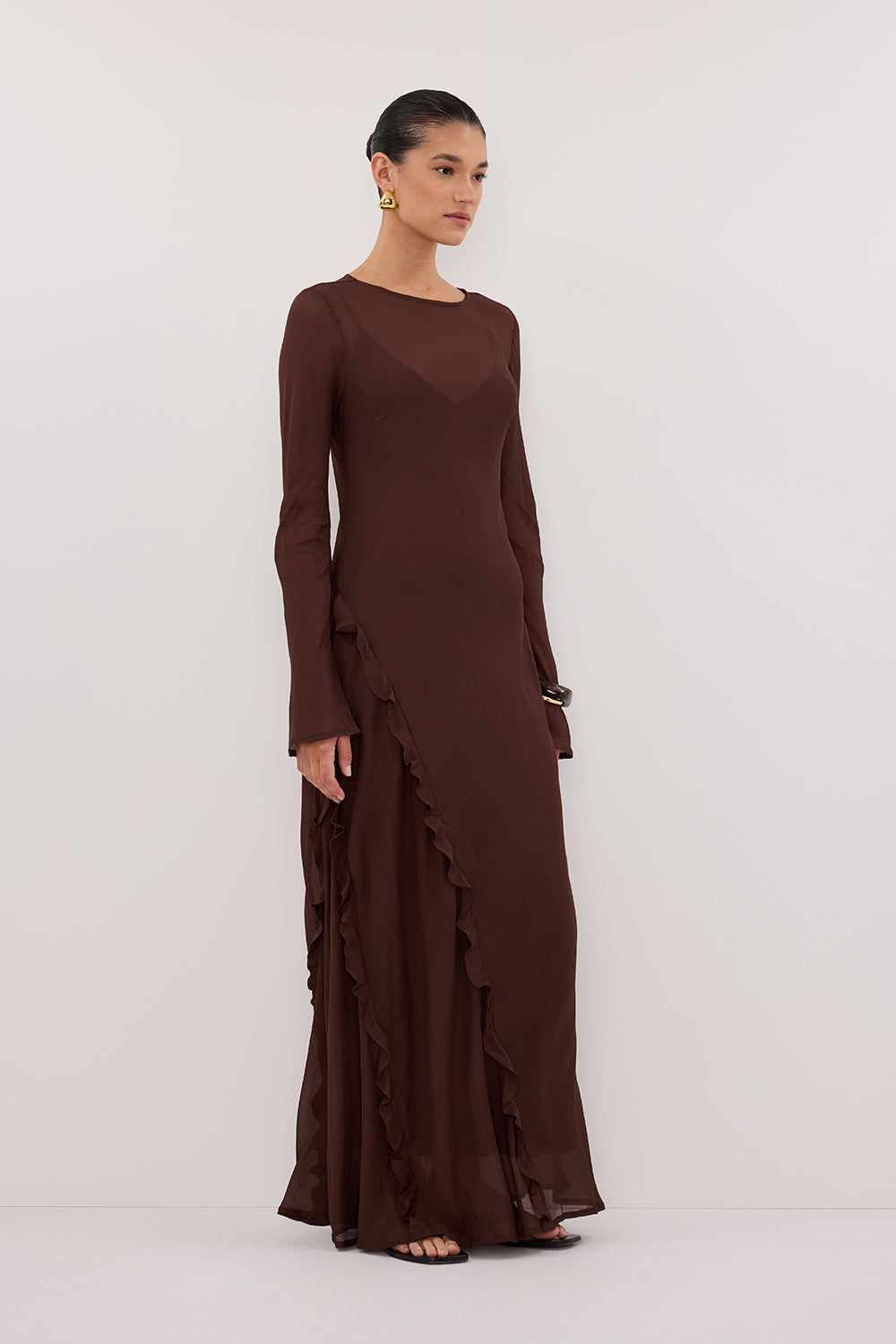 MARISSA CHOC SLEEVED MAXI DRESS - PRE ORDER Clothing DISSH Boutiques 