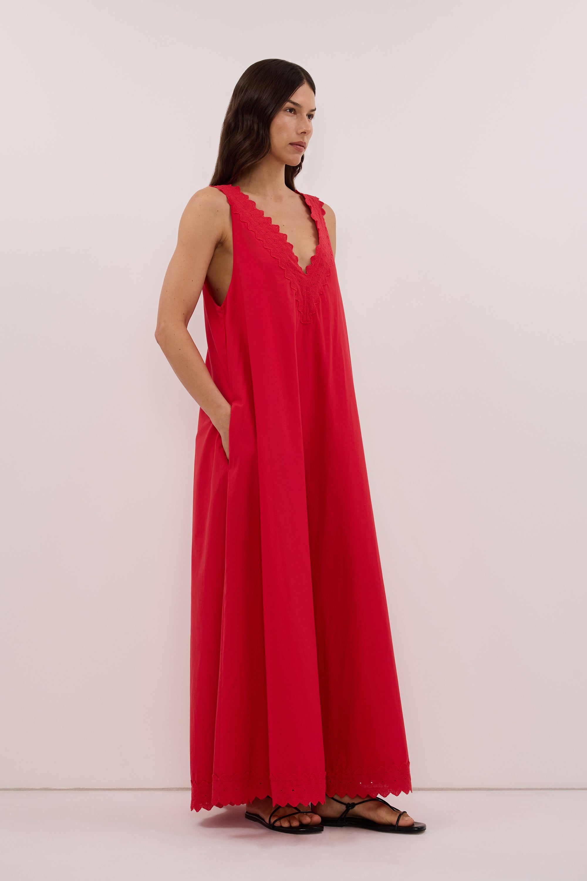 ANNABEL RED SLEEVELESS V NECK MIDI DRESS