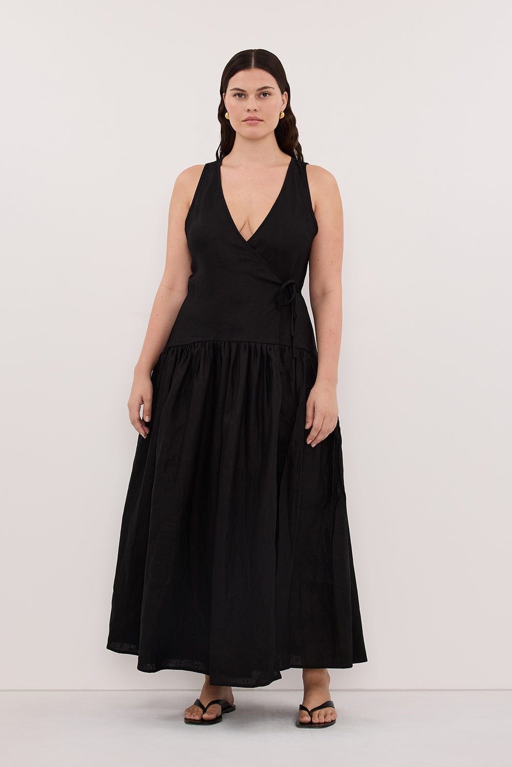 ILIO BLACK SLEEVELESS LINEN WRAP MIDI DRESS Clothing DISSH Boutiques 