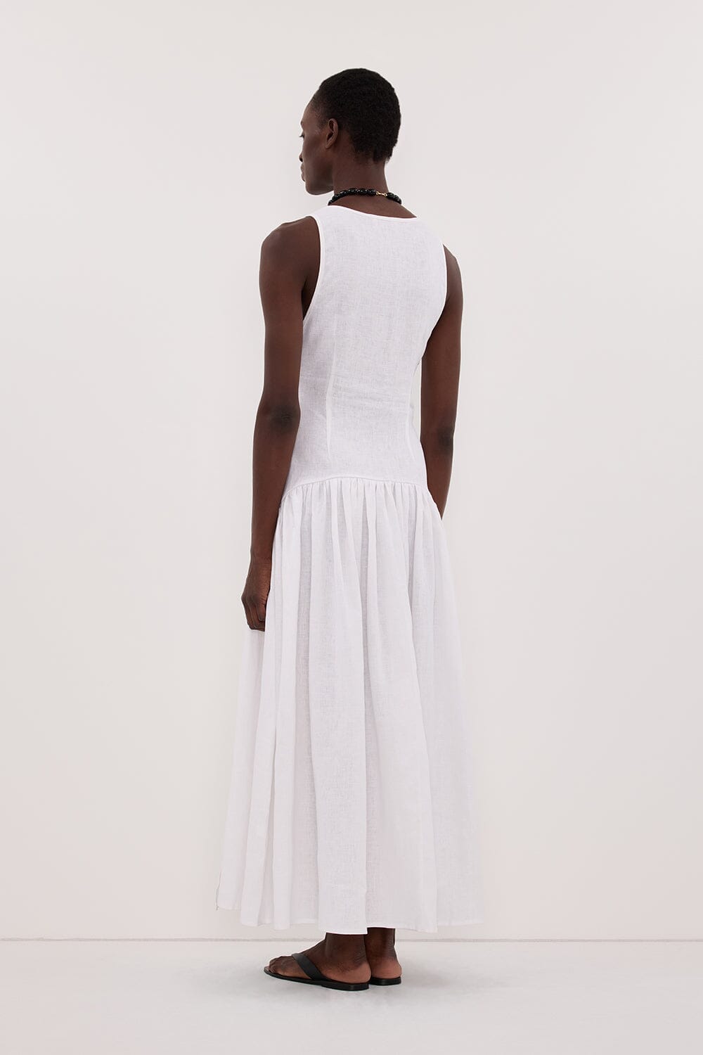 ILIO WHITE SLEEVELESS LINEN WRAP MIDI DRESS