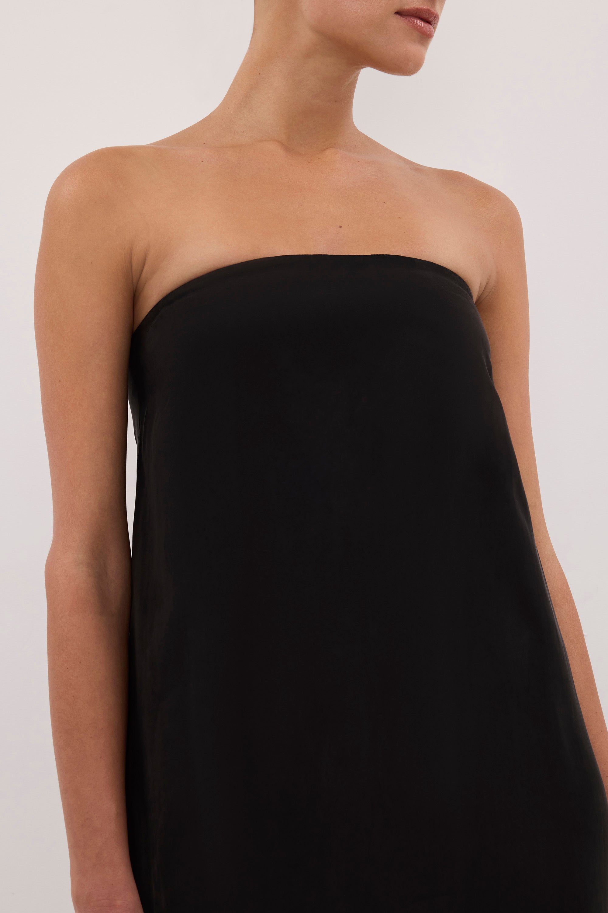 EDITH BLACK CUPRO STRAPLESS COCOON DRESS