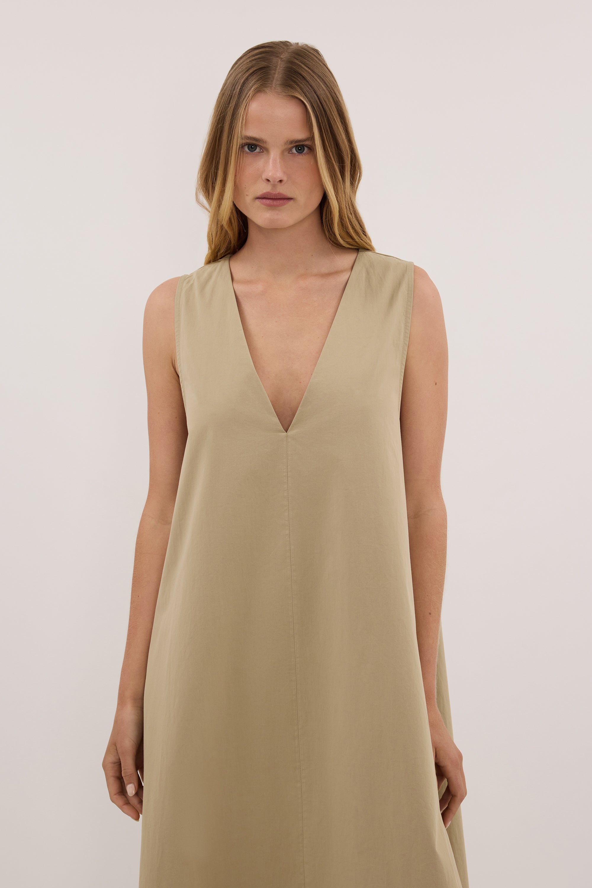 ORLENA ELM SAGE V COTTON NECK MIDI DRESS