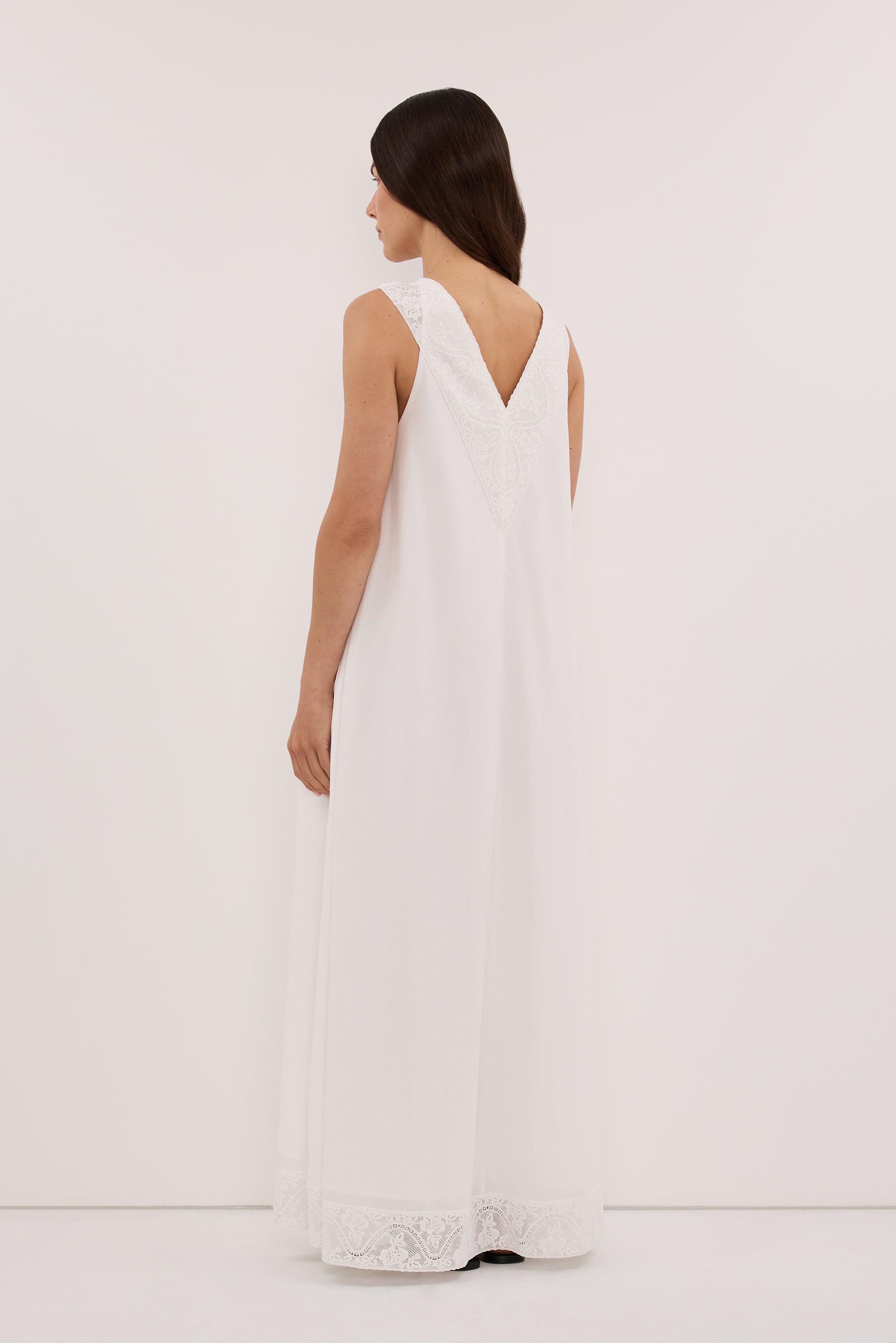 AMOUR WHITE LACE TRIM MIDI DRESS