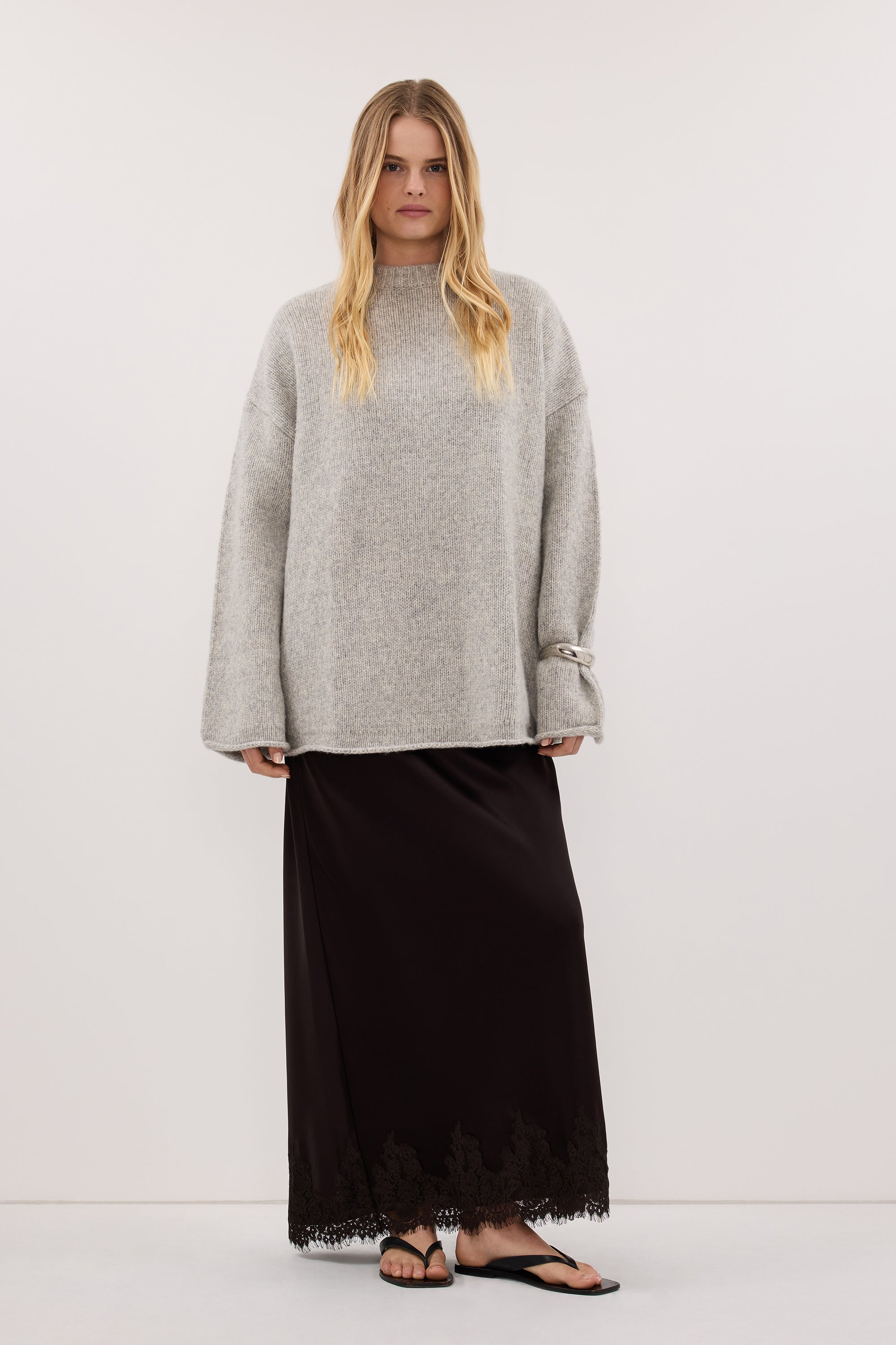 MILLY SILVER CREW NECK KNIT JUMPER