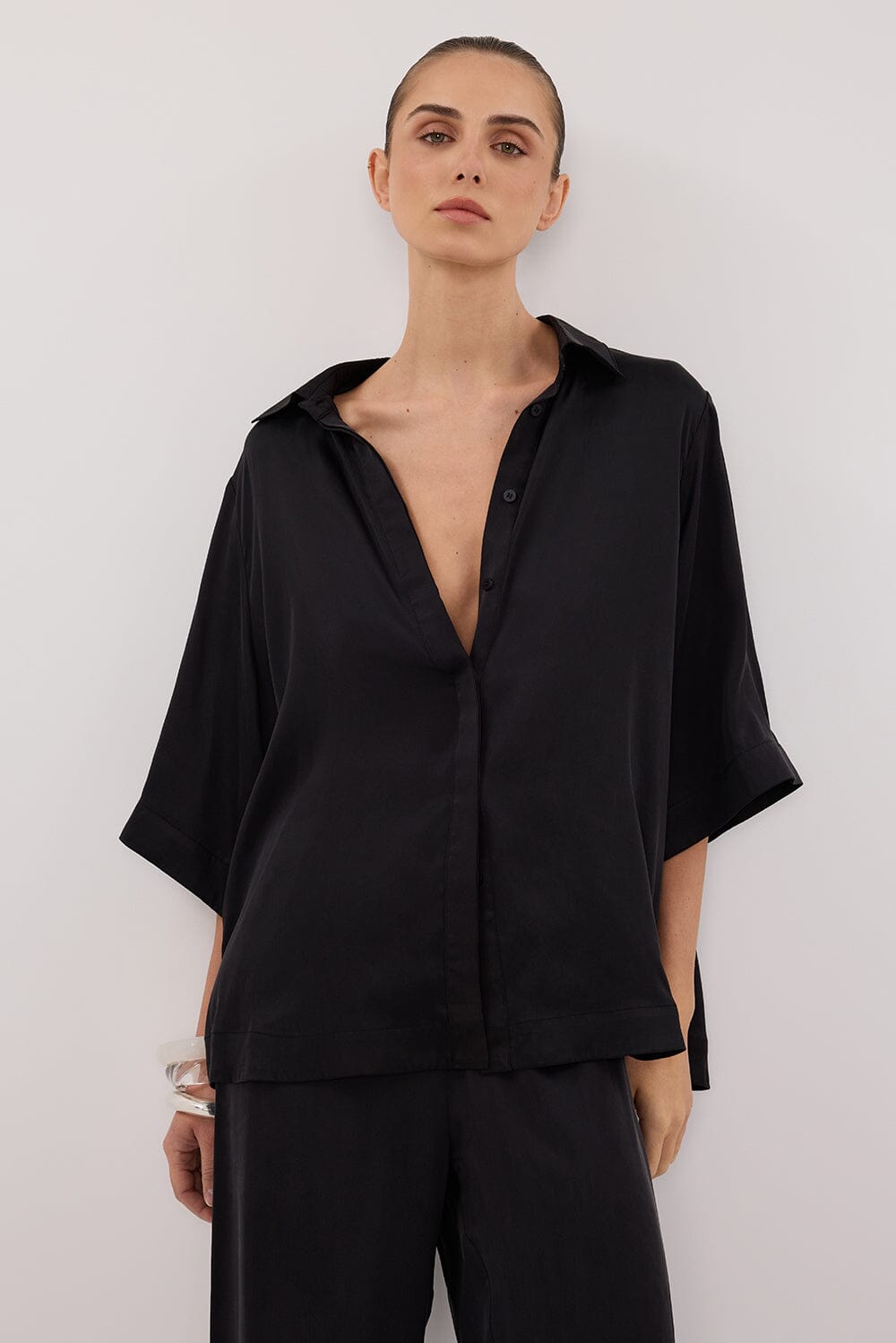 PERCY BLACK SILK SHIRT Clothing DISSH Boutiques 