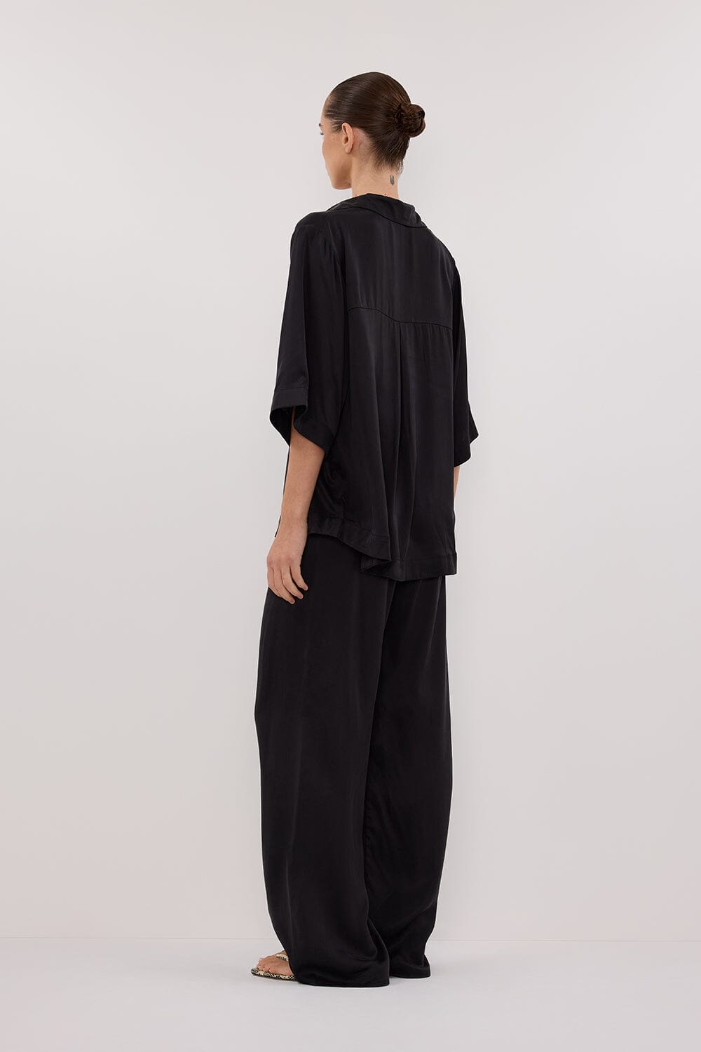 PERCY BLACK SILK SHIRT Clothing DISSH Boutiques 