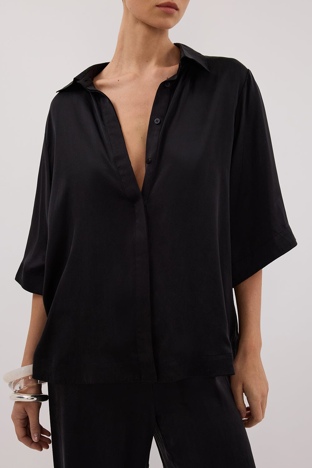 PERCY BLACK SILK SHIRT Clothing DISSH Boutiques 