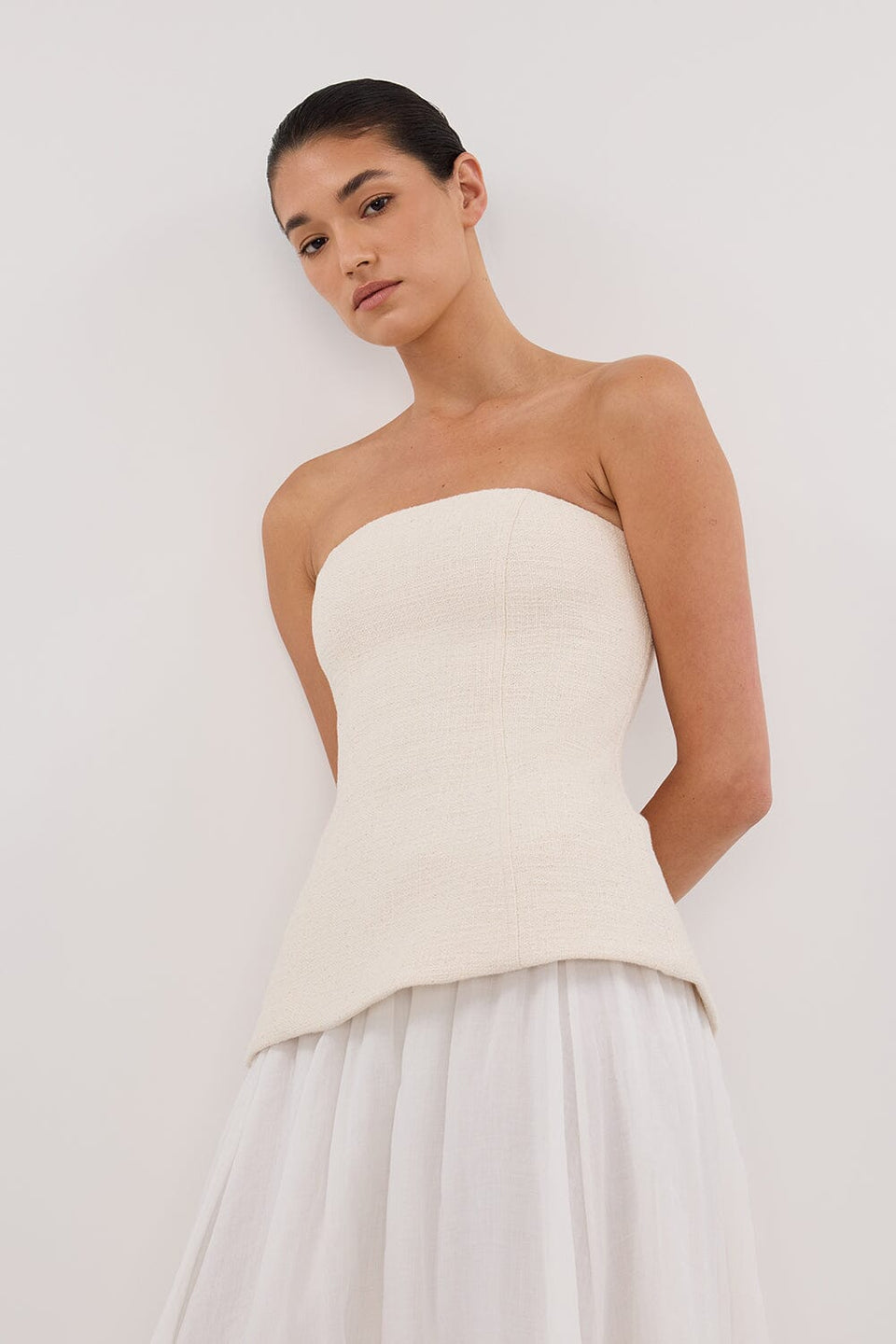 NIA NATURAL STRAPLESS TOP Clothing DISSH Boutiques 