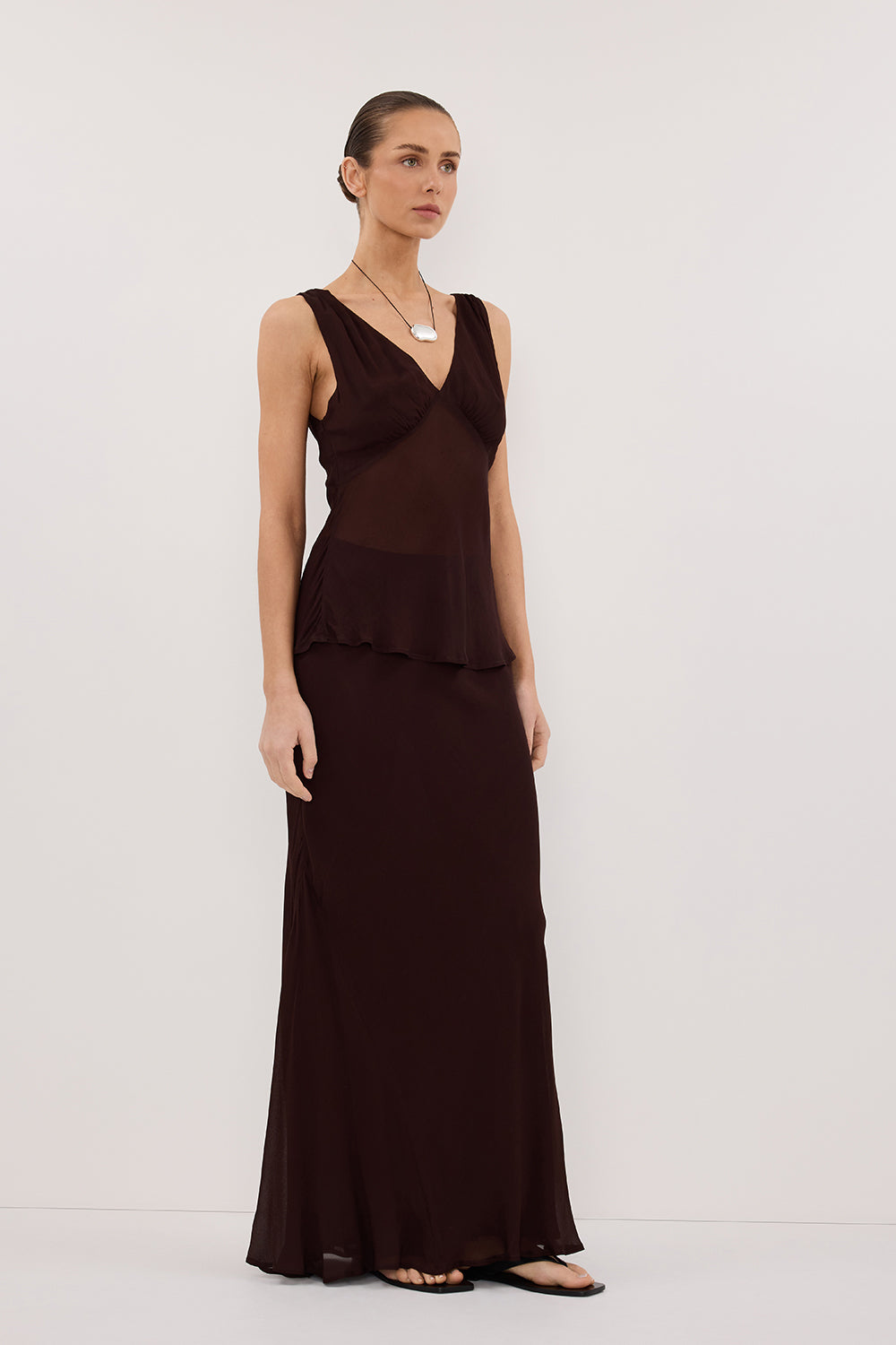 JORJA DARK CHOC SLEEVELESS V NECK TOP Clothing DISSH Boutiques 