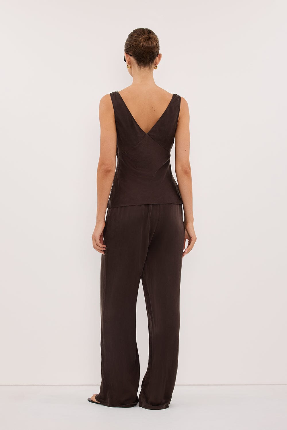 JORJA BITTER CHOC SLEEVELESS SILK TOP