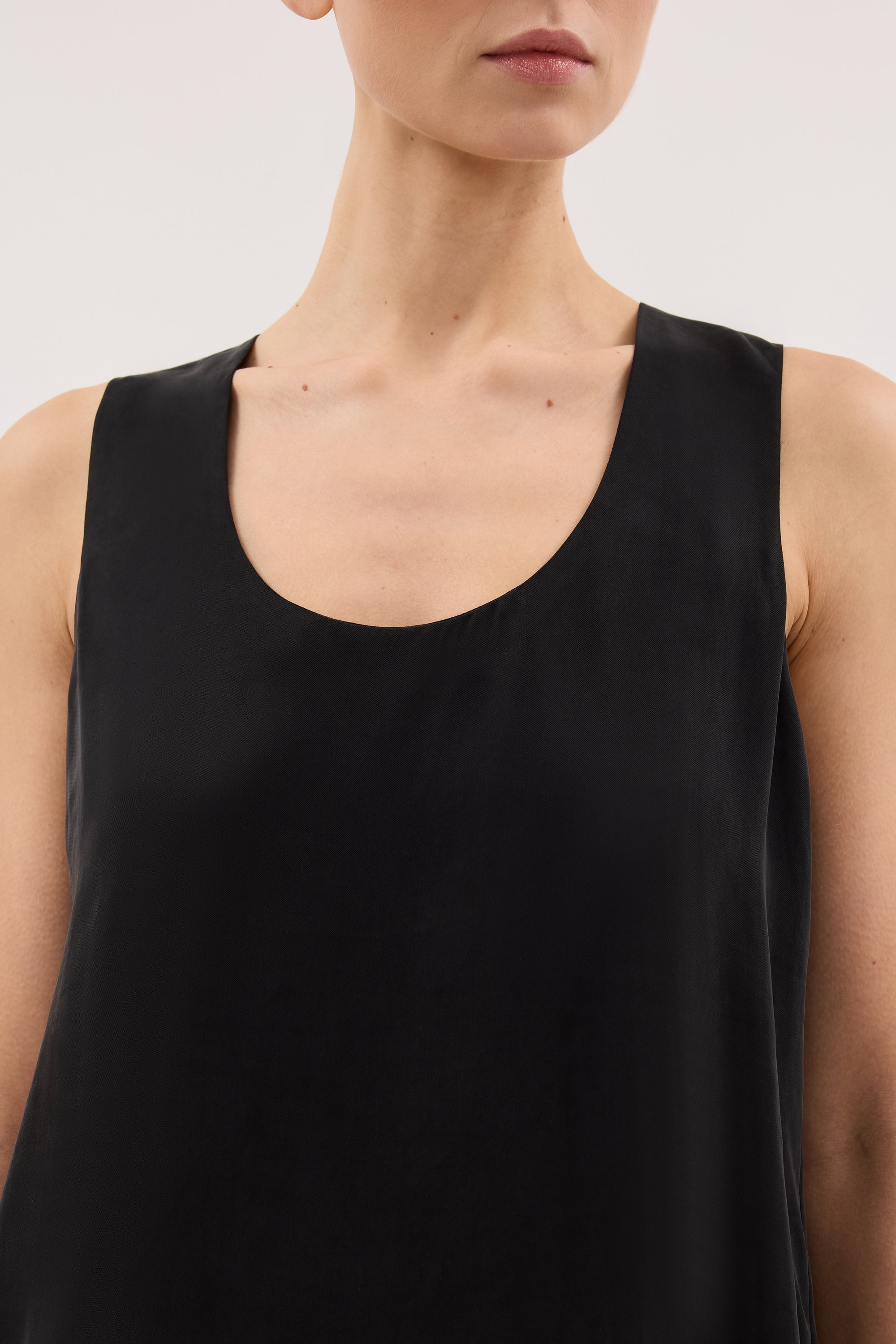 PALORA BLACK CUPRO TOP