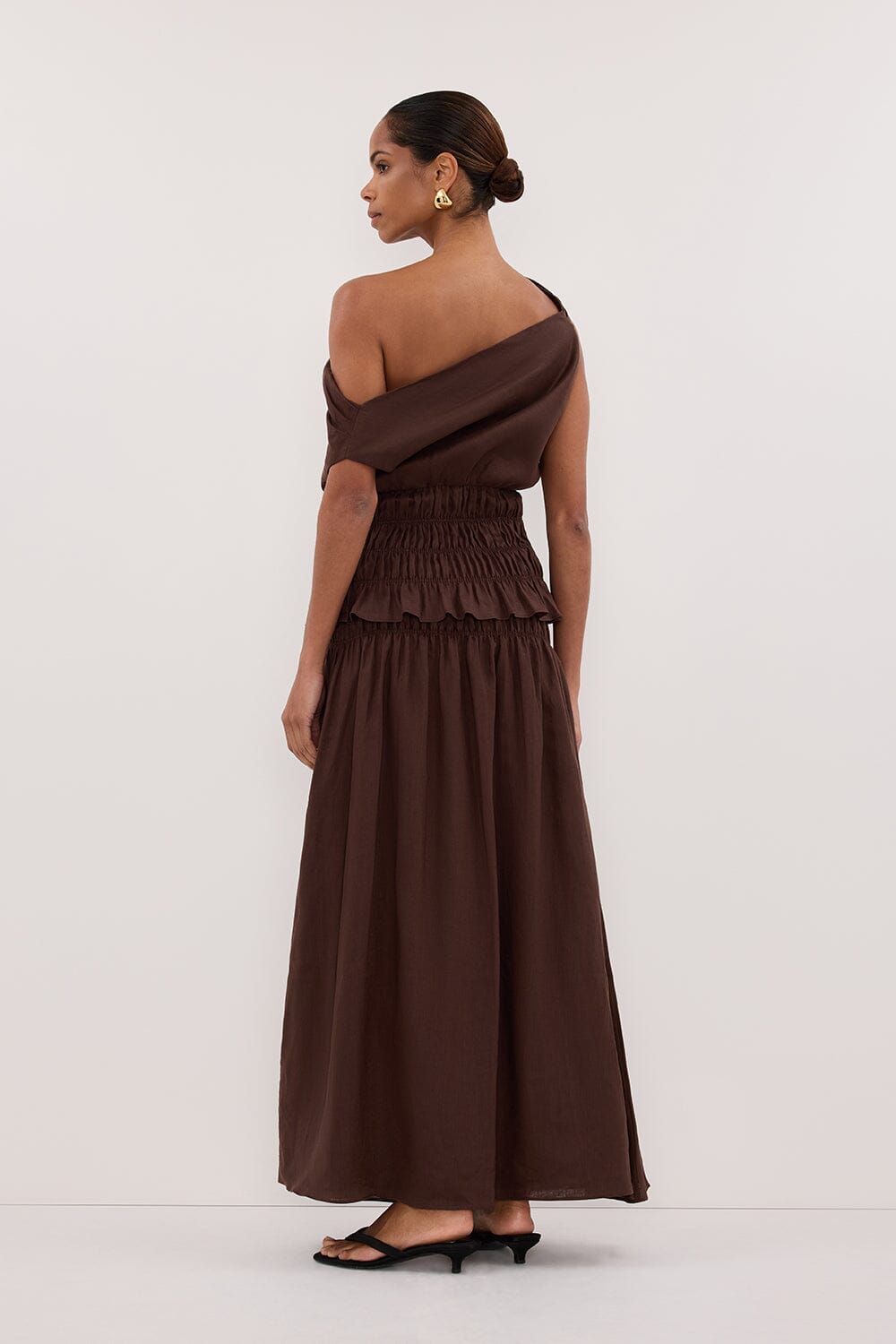 MAIA COCOA LINEN SHIRRED MIDI SKIRT Clothing DISSH Boutiques 