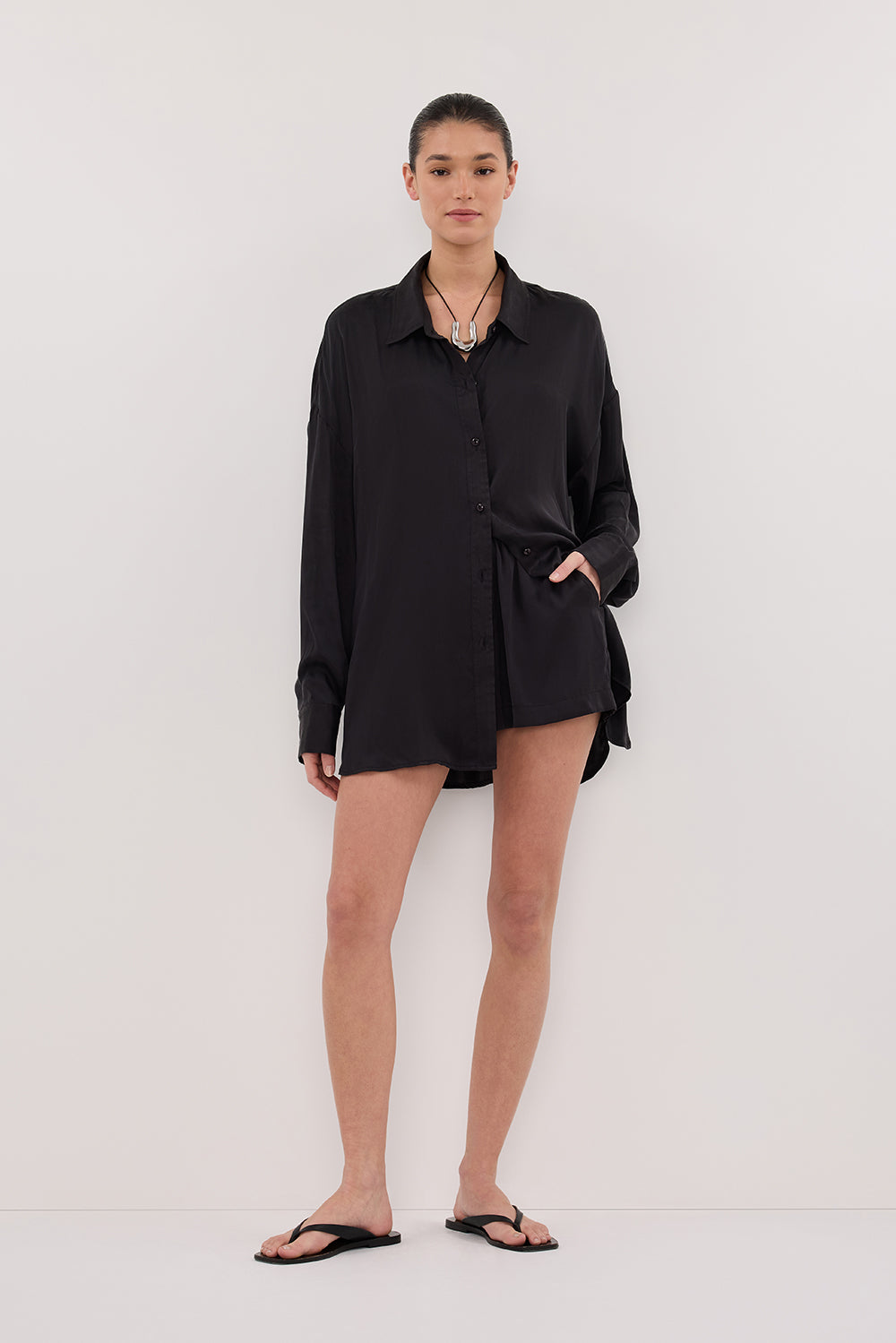 ISLA BLACK SILK SHORT Clothing DISSH Boutiques 16 BLACK 