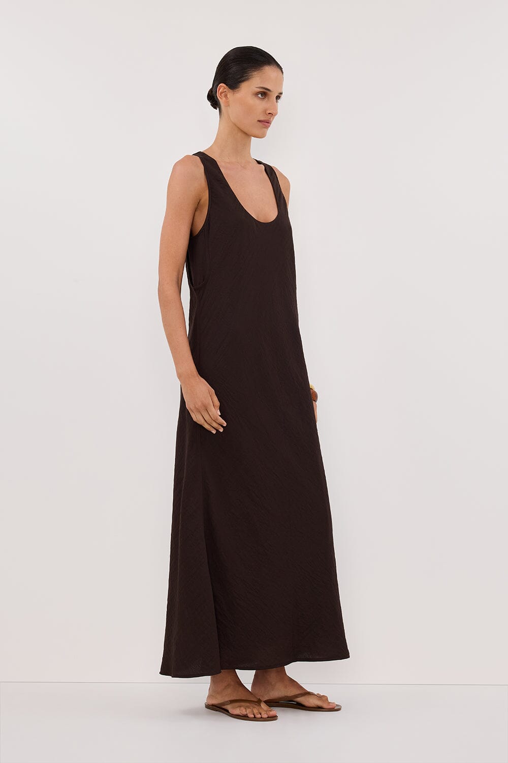 SHILOH BITTER CHOC SCOOP NECK DRESS Clothing DISSH Boutiques 