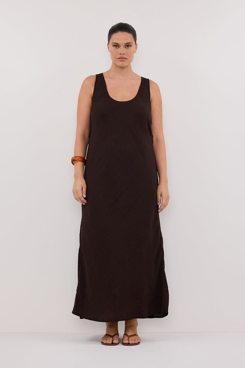 SHILOH BITTER CHOC SCOOP NECK MIDI DRESS Clothing DISSH Boutiques 