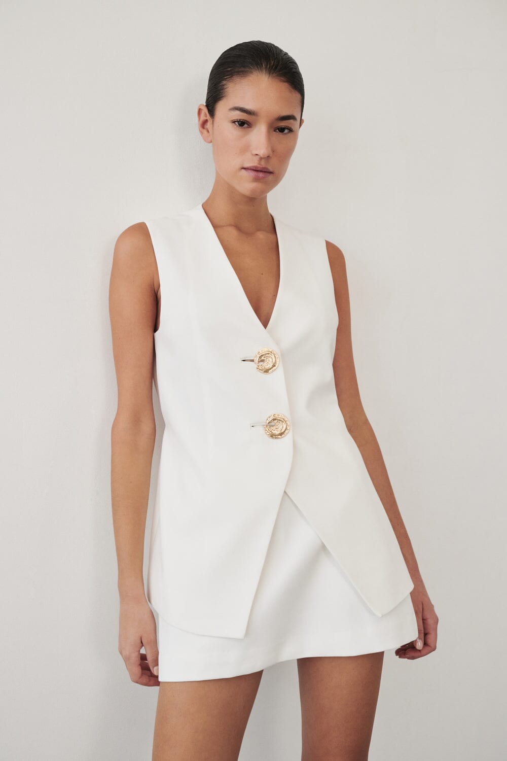 AMERY WHITE SLEEVELESS GOLD BUTTON VEST Clothing DISSH Boutiques 