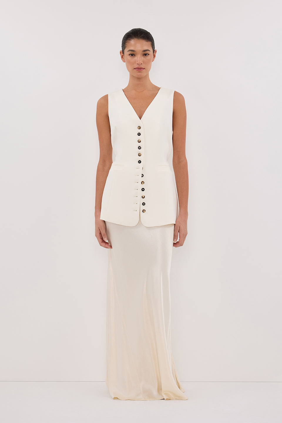 DEMI CREAM LONGLINE VEST Clothing DISSH Boutiques 