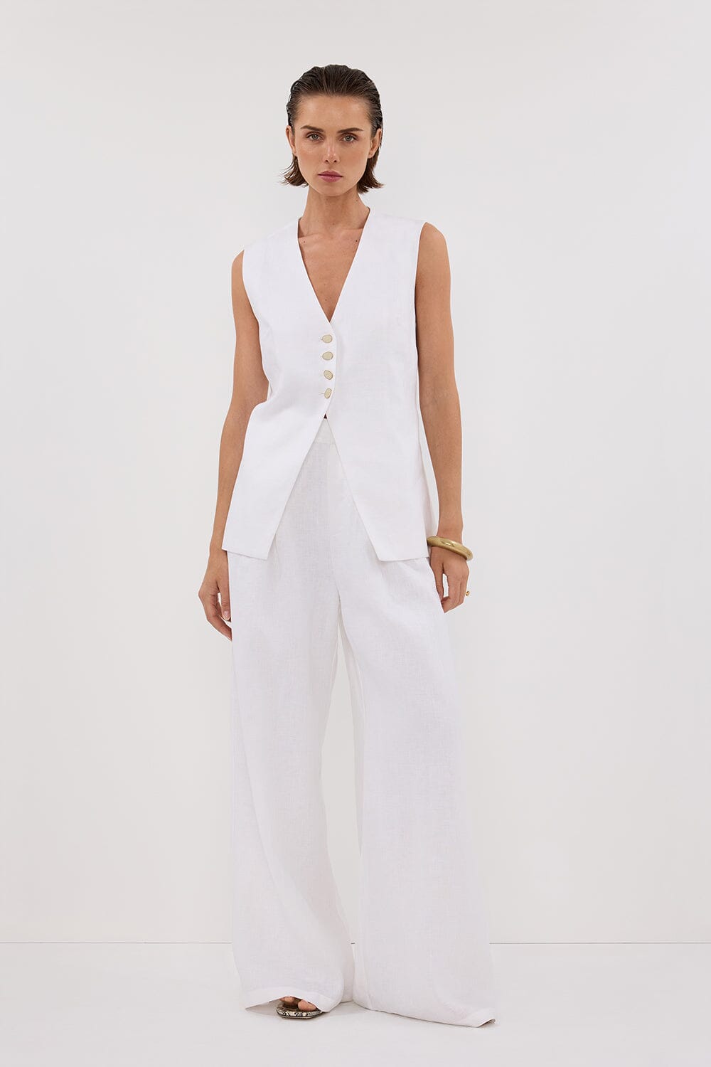 KNOX WHITE LINEN VEST Clothing DISSH Boutiques 