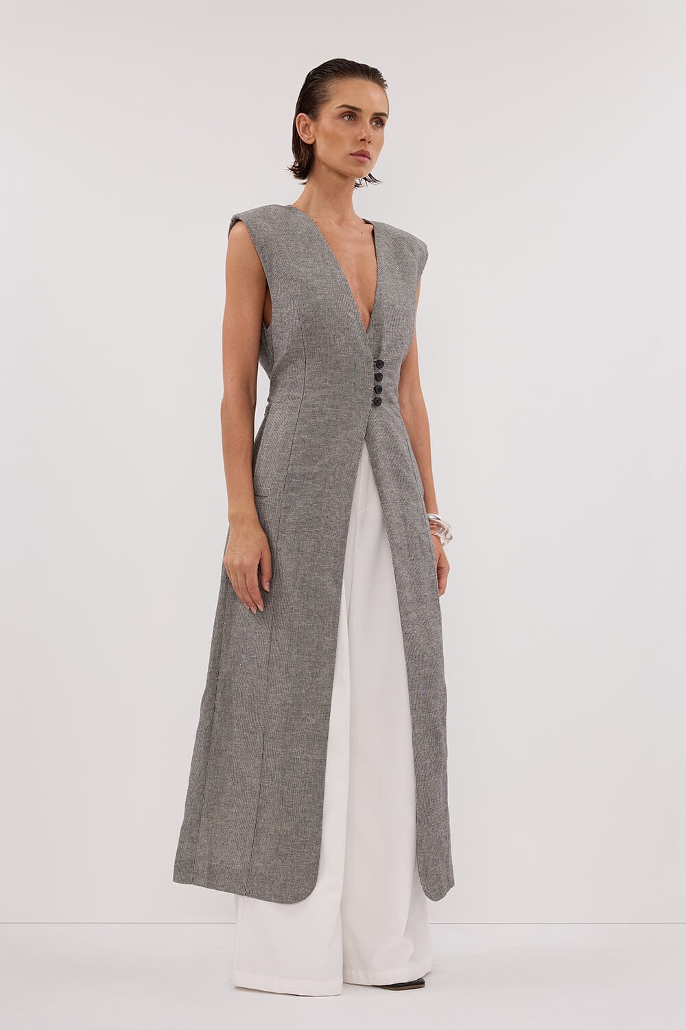 ELIAS CHARCOAL LONGLINE VEST Clothing DISSH Boutiques 